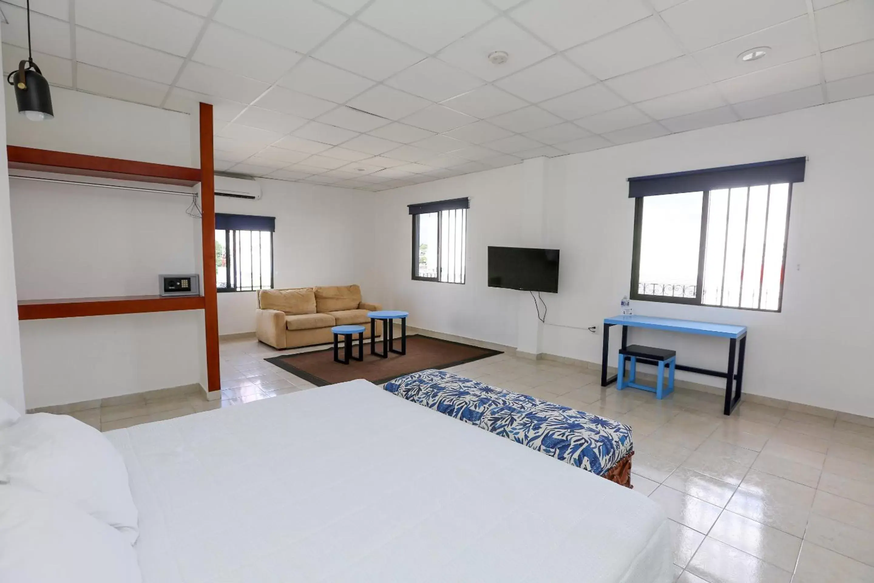 Hotel & Suites Arges - Centro Chetumal