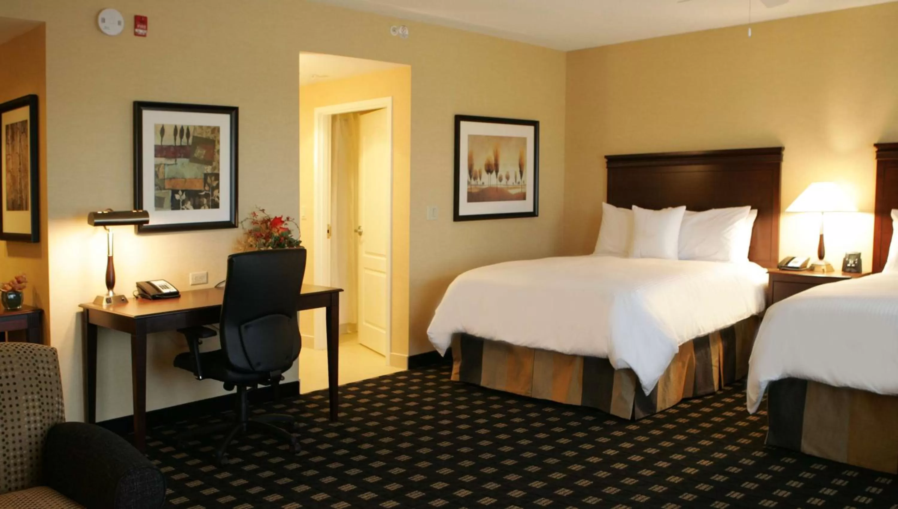 Bed in Homewood Suites by Hilton Toronto Airport Corporate Centre