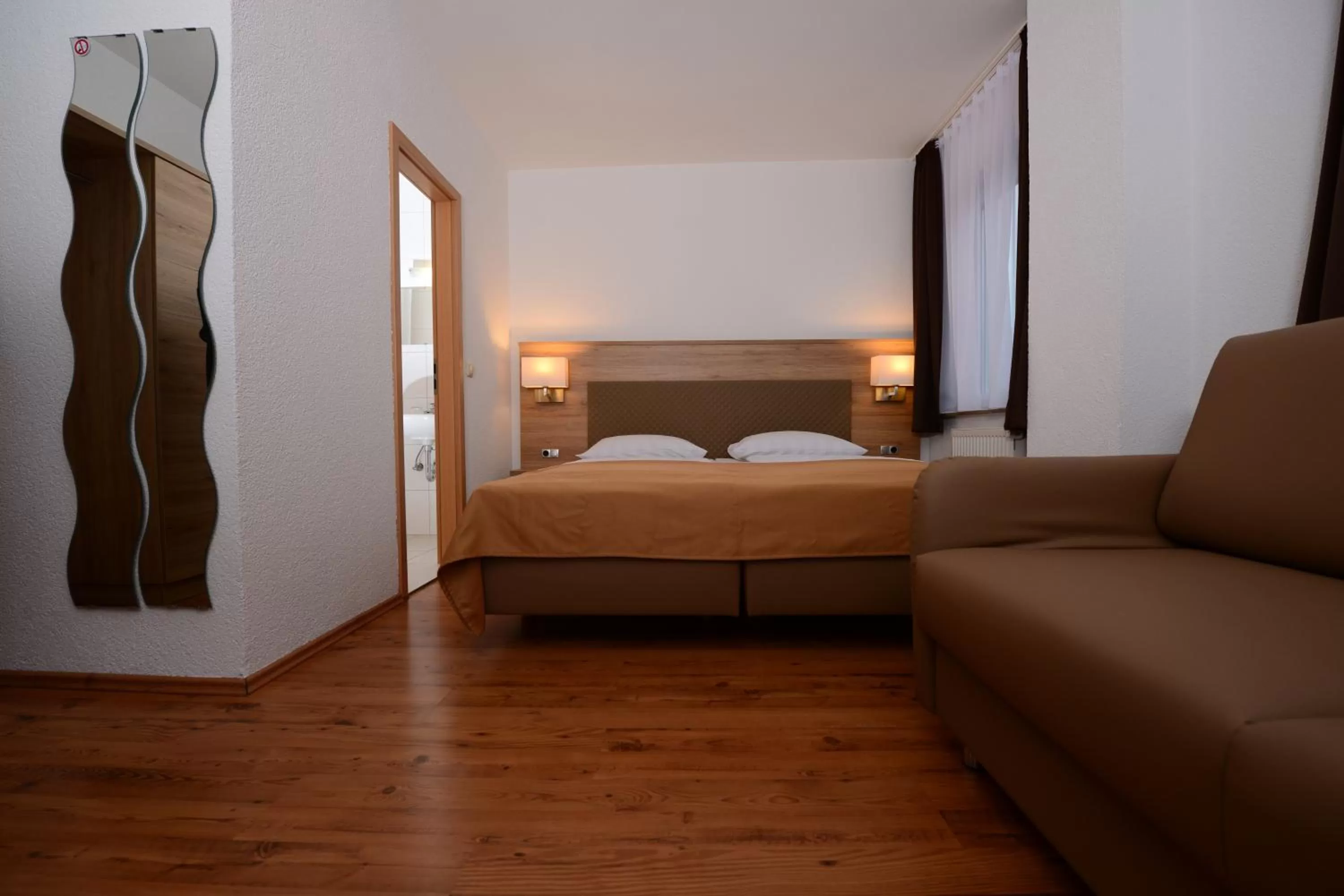 Bed in Hotel Linde Stuttgart