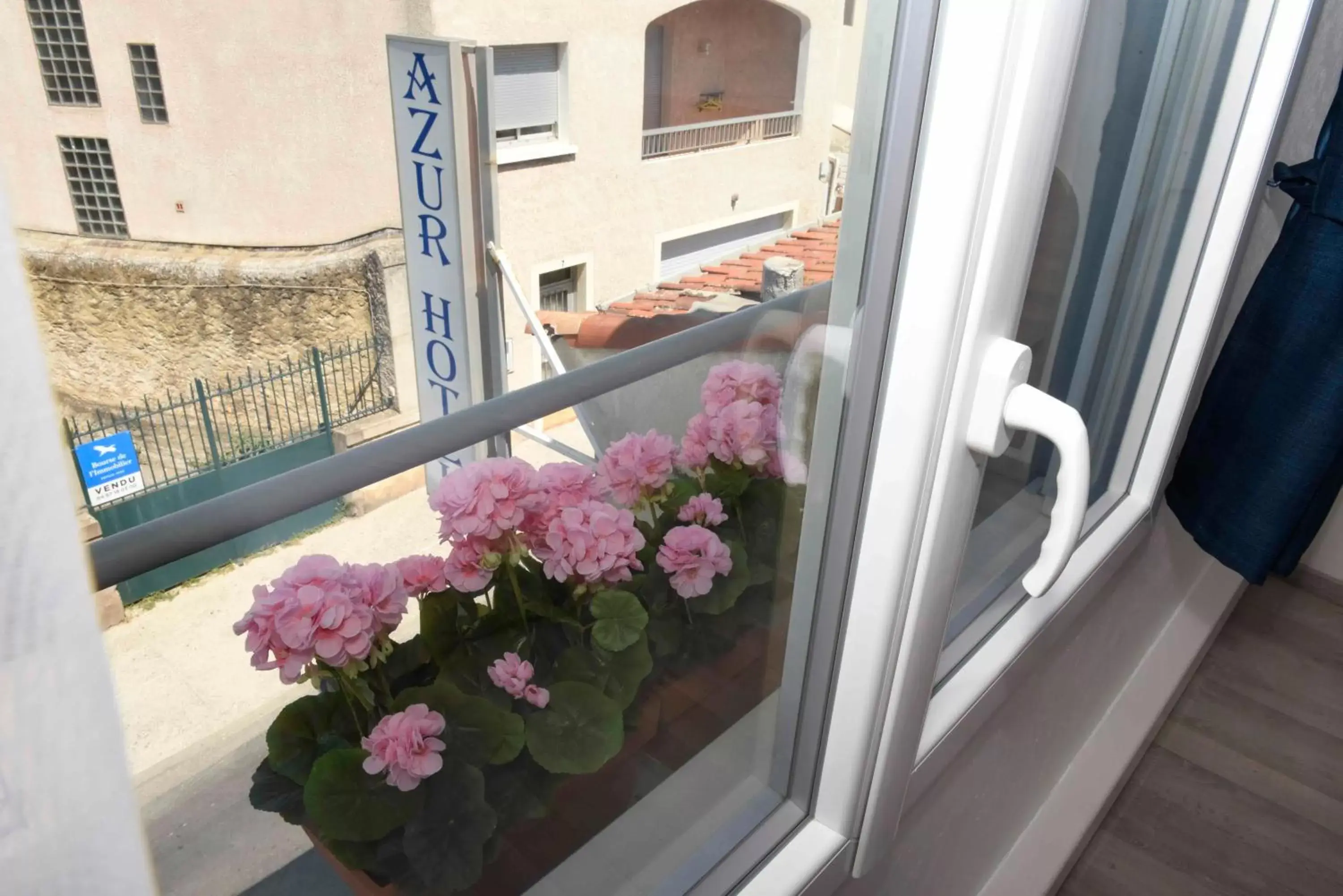 Balcony/Terrace in Azur Hotel
