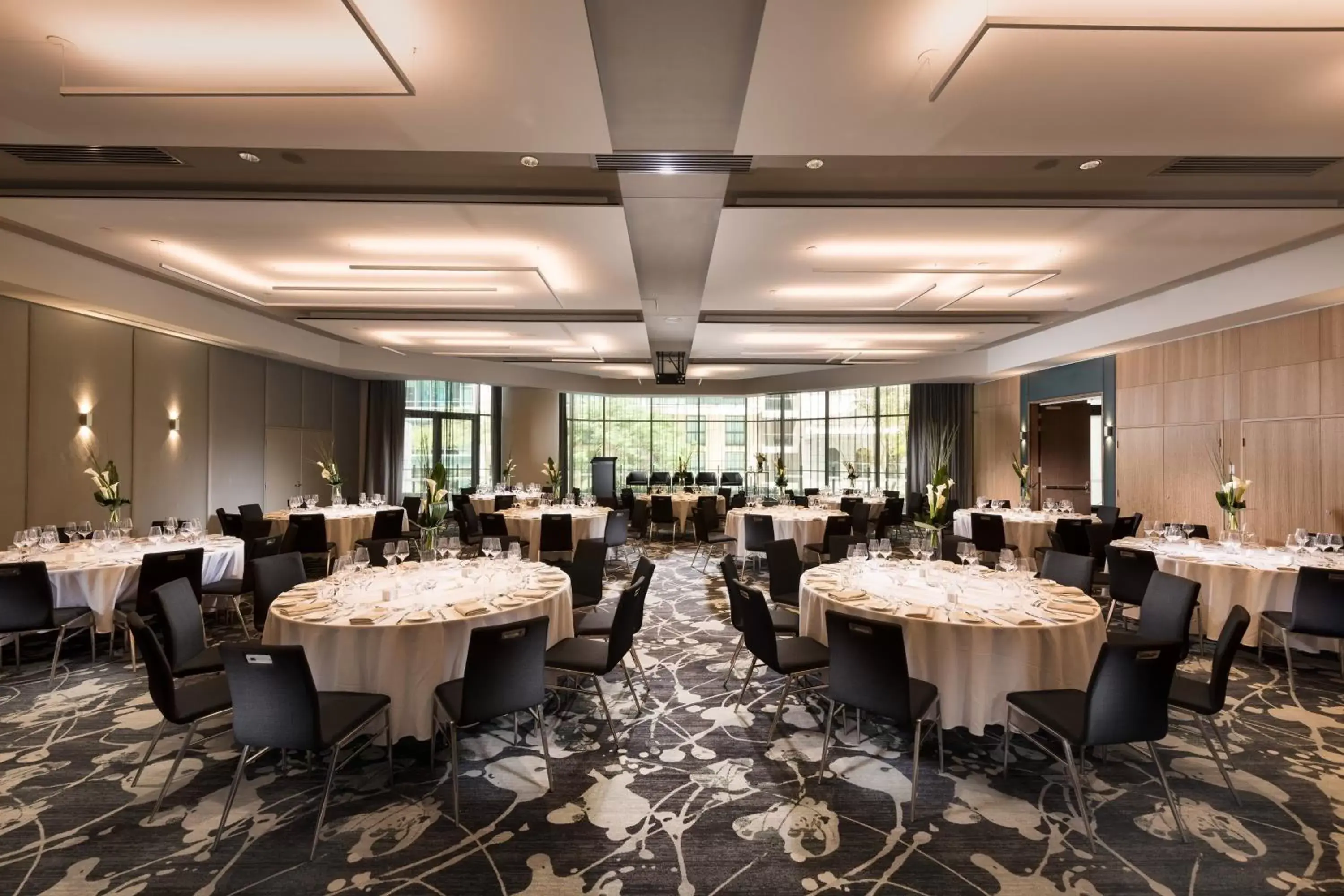 Meeting/conference room, Restaurant/Places to Eat in The Westin Brisbane