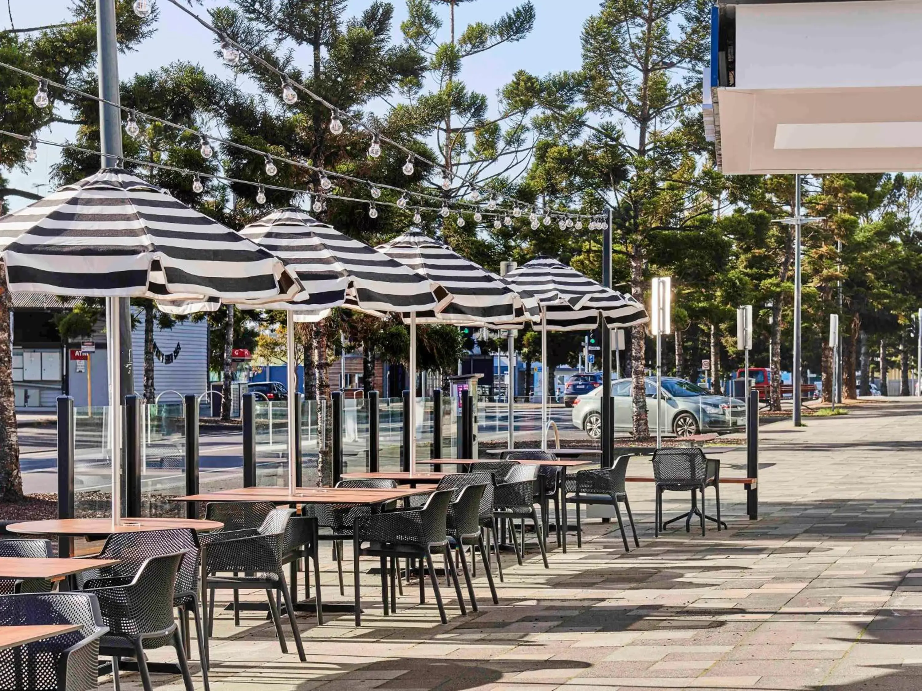 Breakfast, Restaurant/Places to Eat in Novotel Geelong