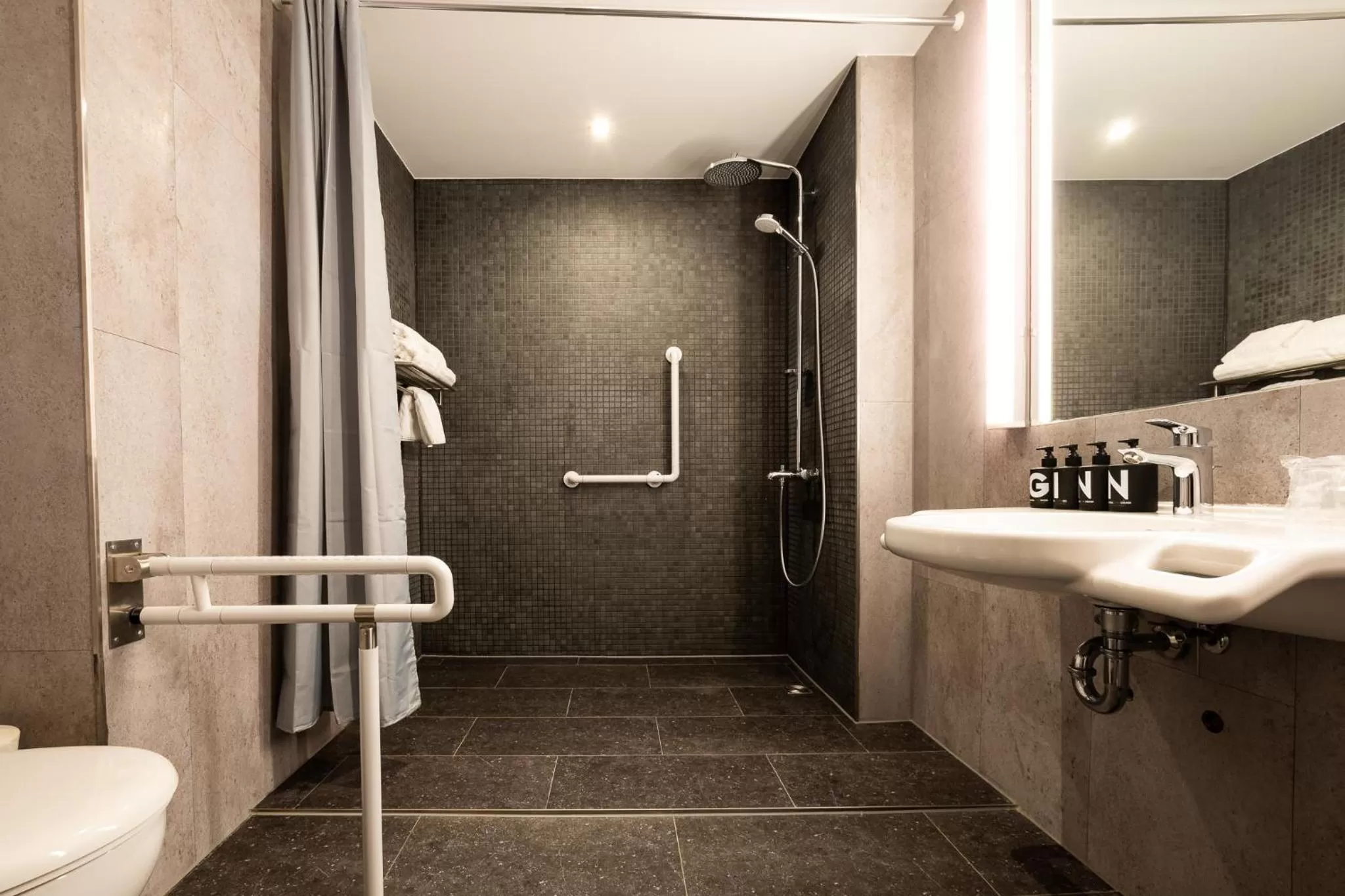 Bathroom in GINN Hotel Berlin Potsdam