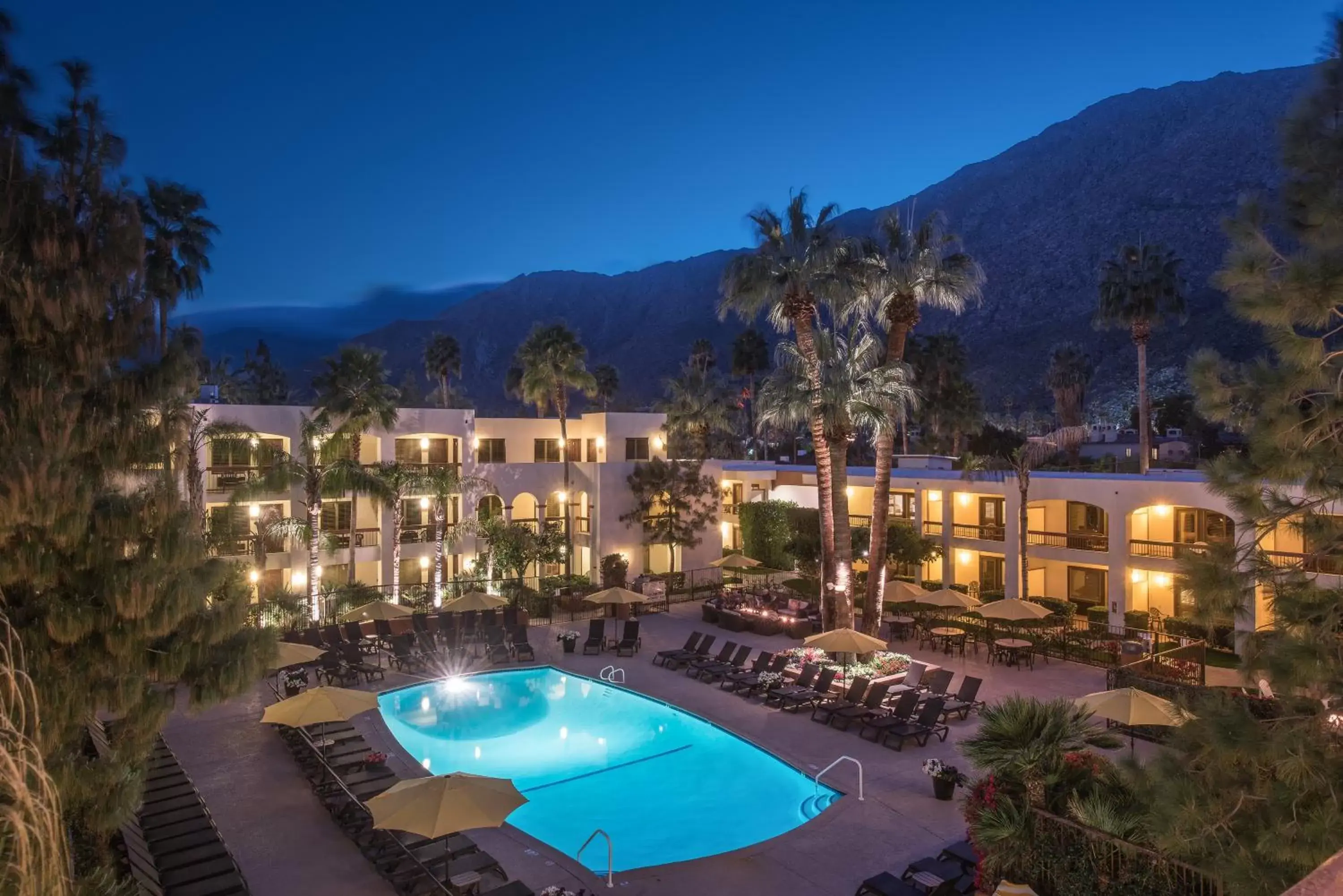 Swimming pool, Pool View in Palm Mountain Resort & Spa