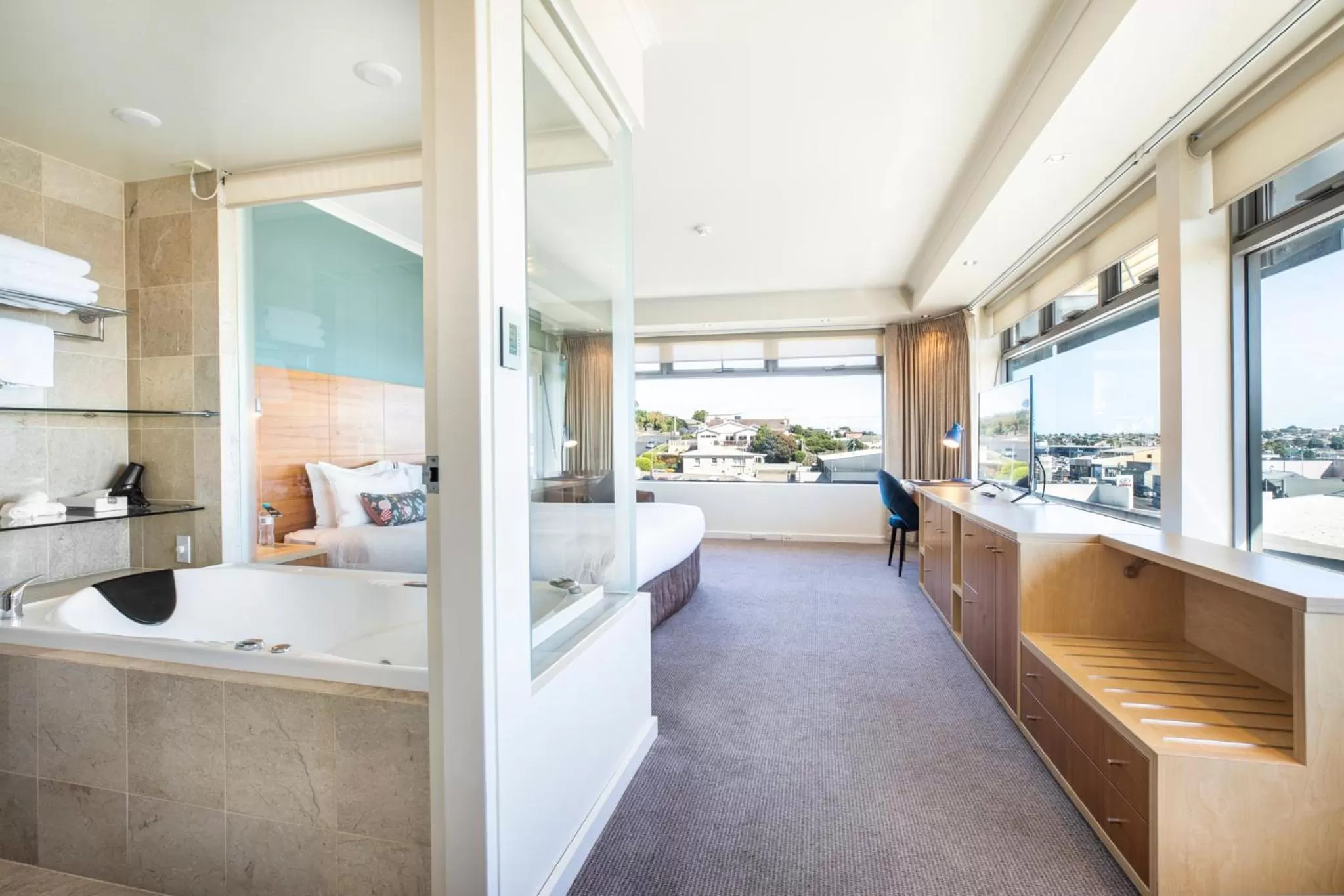 Photo of the whole room in Nightelier Devonport Gateway Hotel