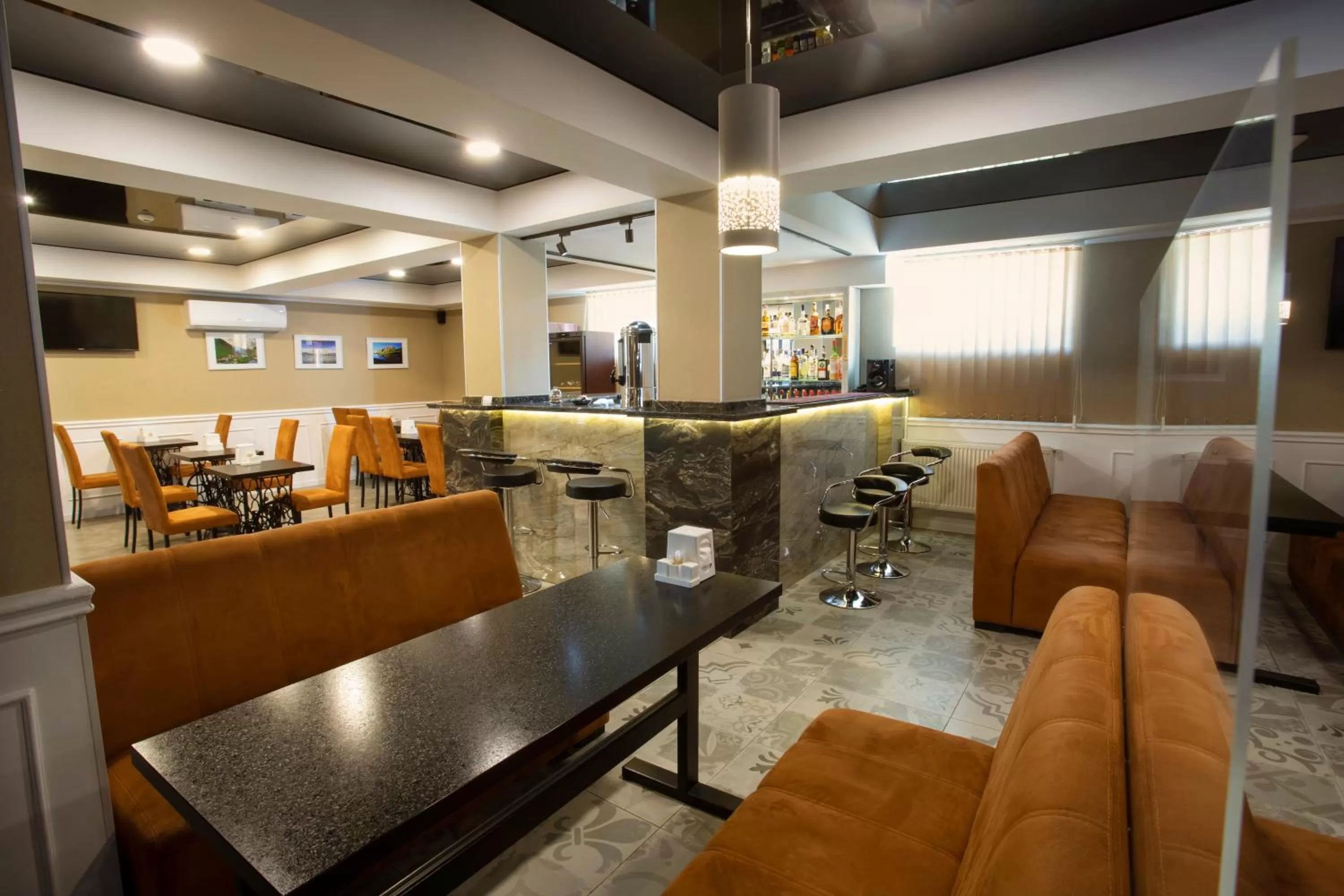 Lounge or bar in Apart Hotel West