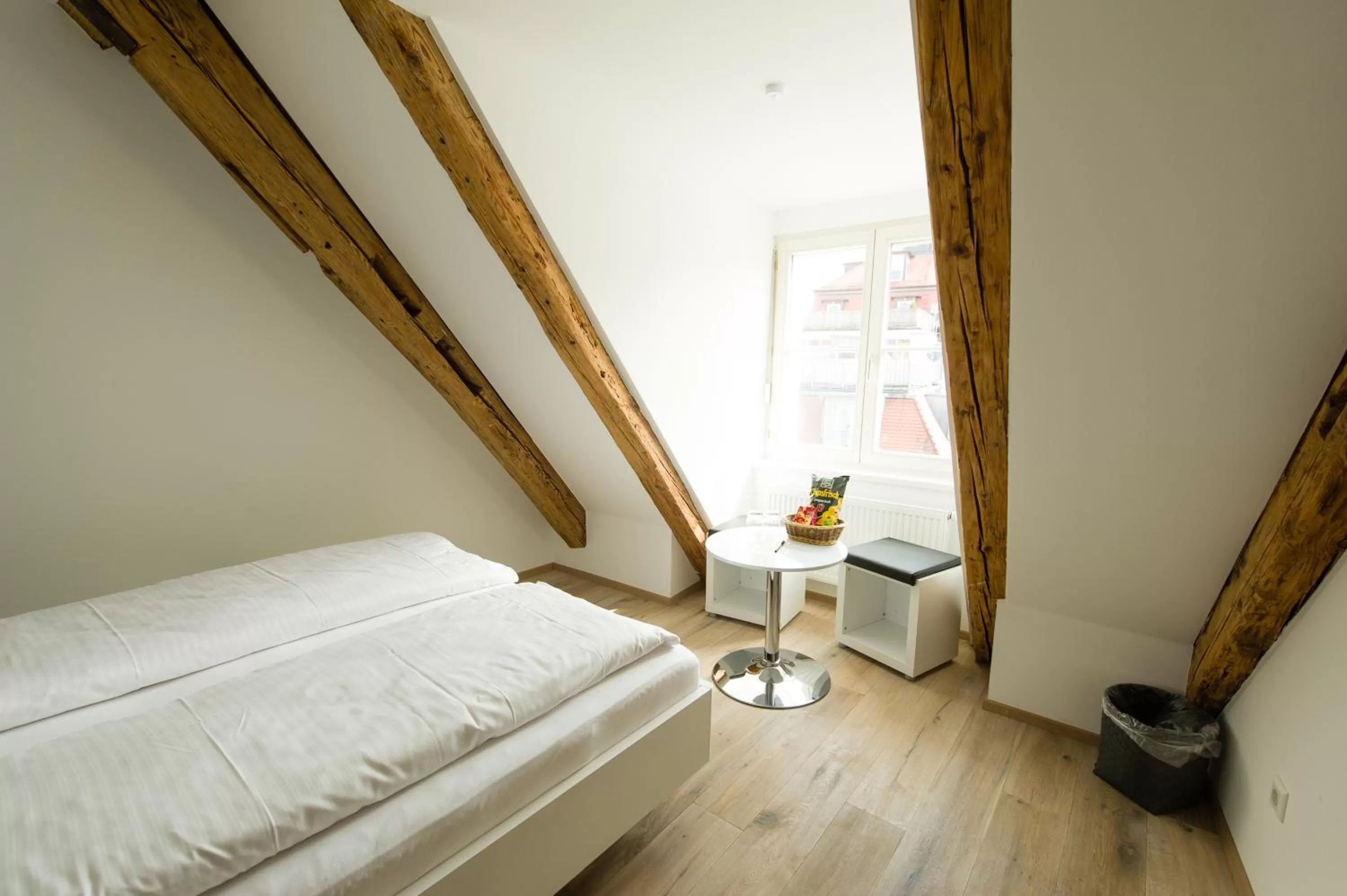 Photo of the whole room, Bed in Hotel Garni Viktoria