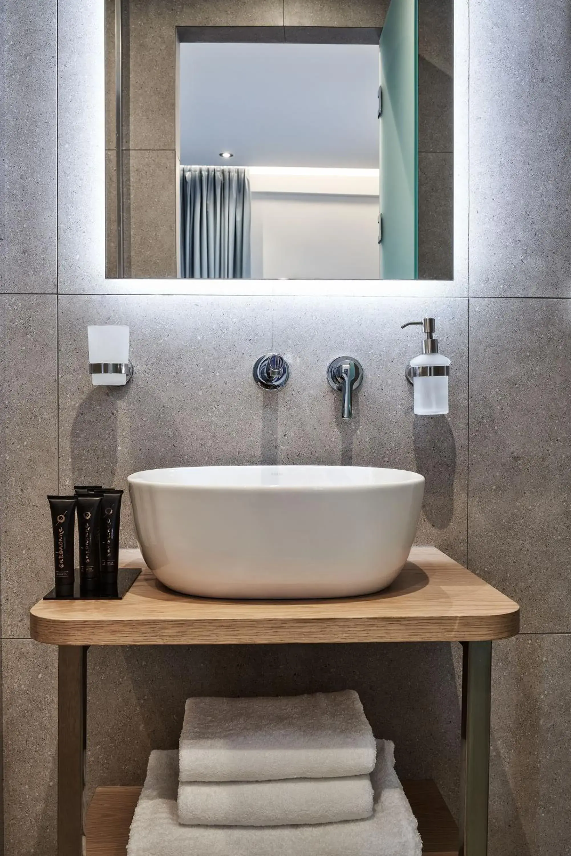 Bathroom in NLH KERAMEIKOS - Neighborhood Lifestyle Hotels