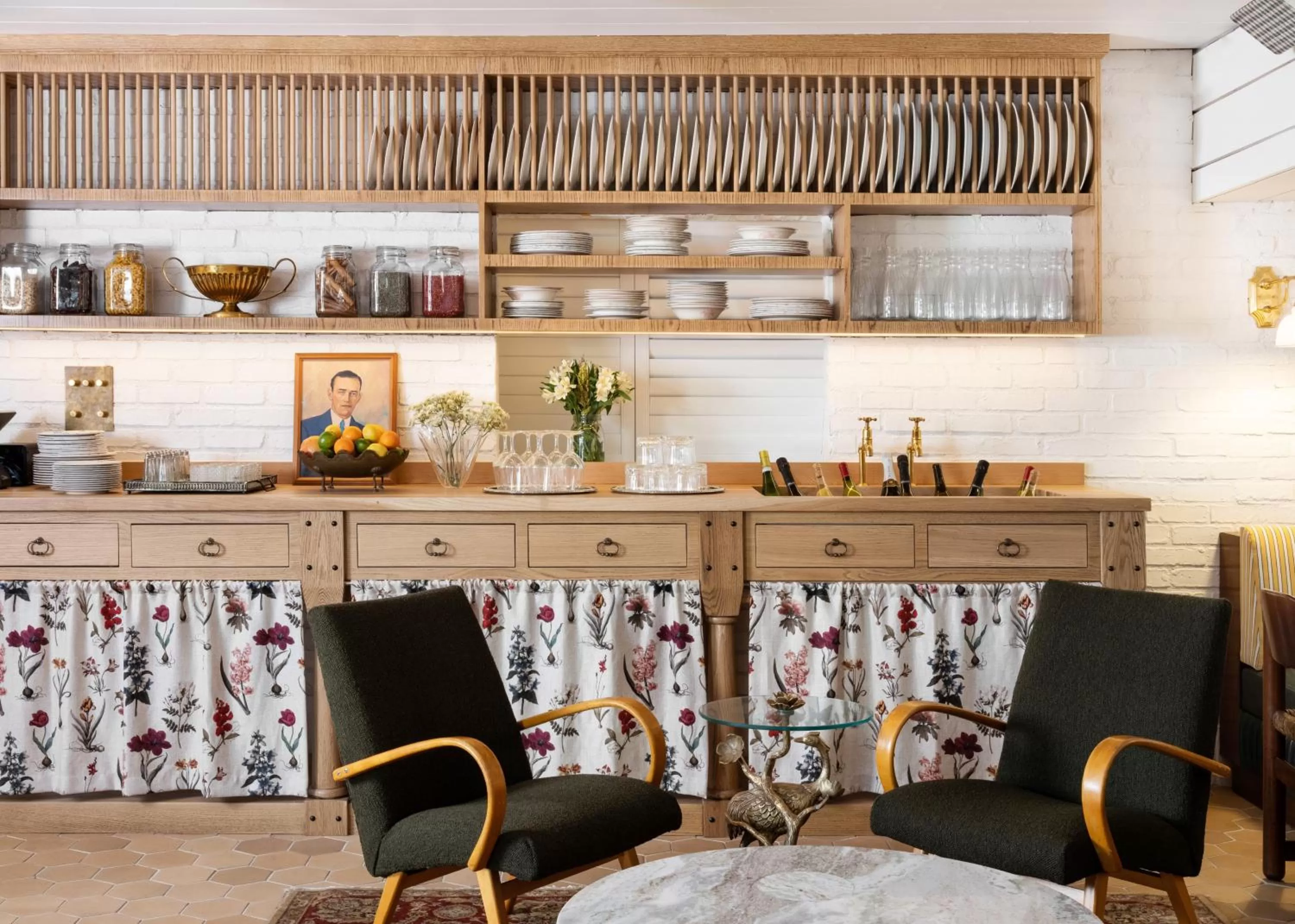 Restaurant/places to eat in Palihouse West Hollywood at Beverly Hills