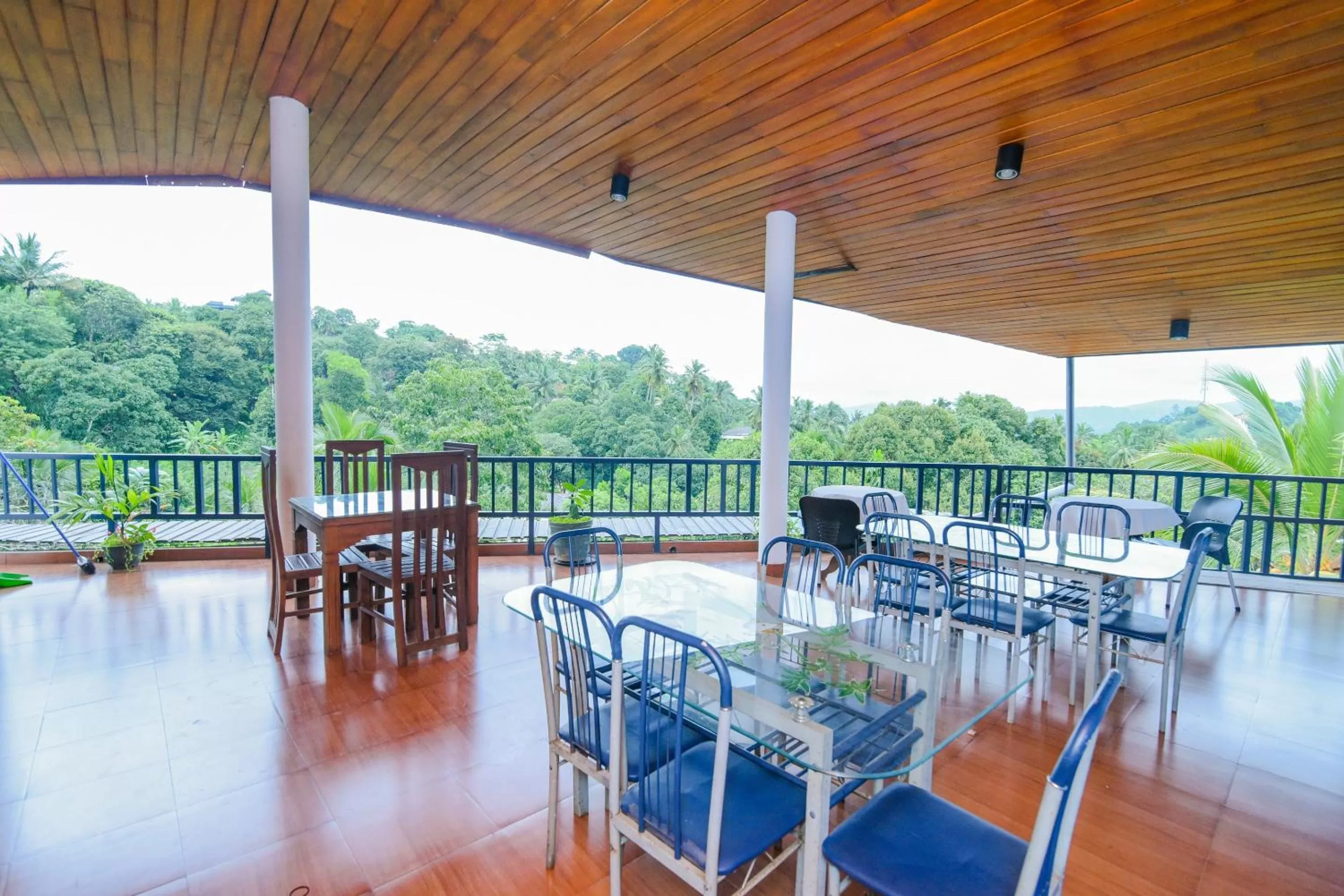 Facade/entrance in Blue Haven Guest House