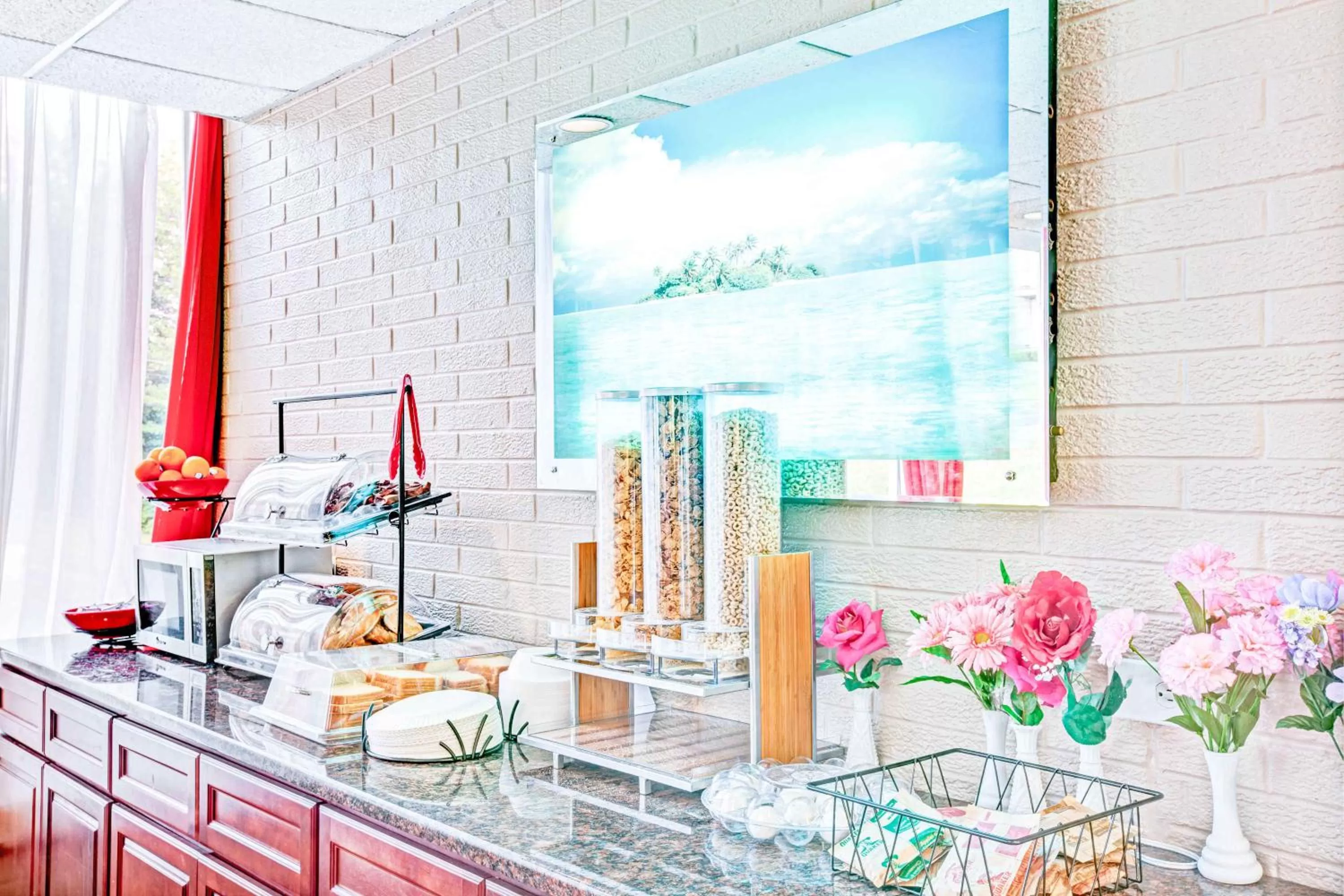 Area and facilities in Ramada by Wyndham Rockaway