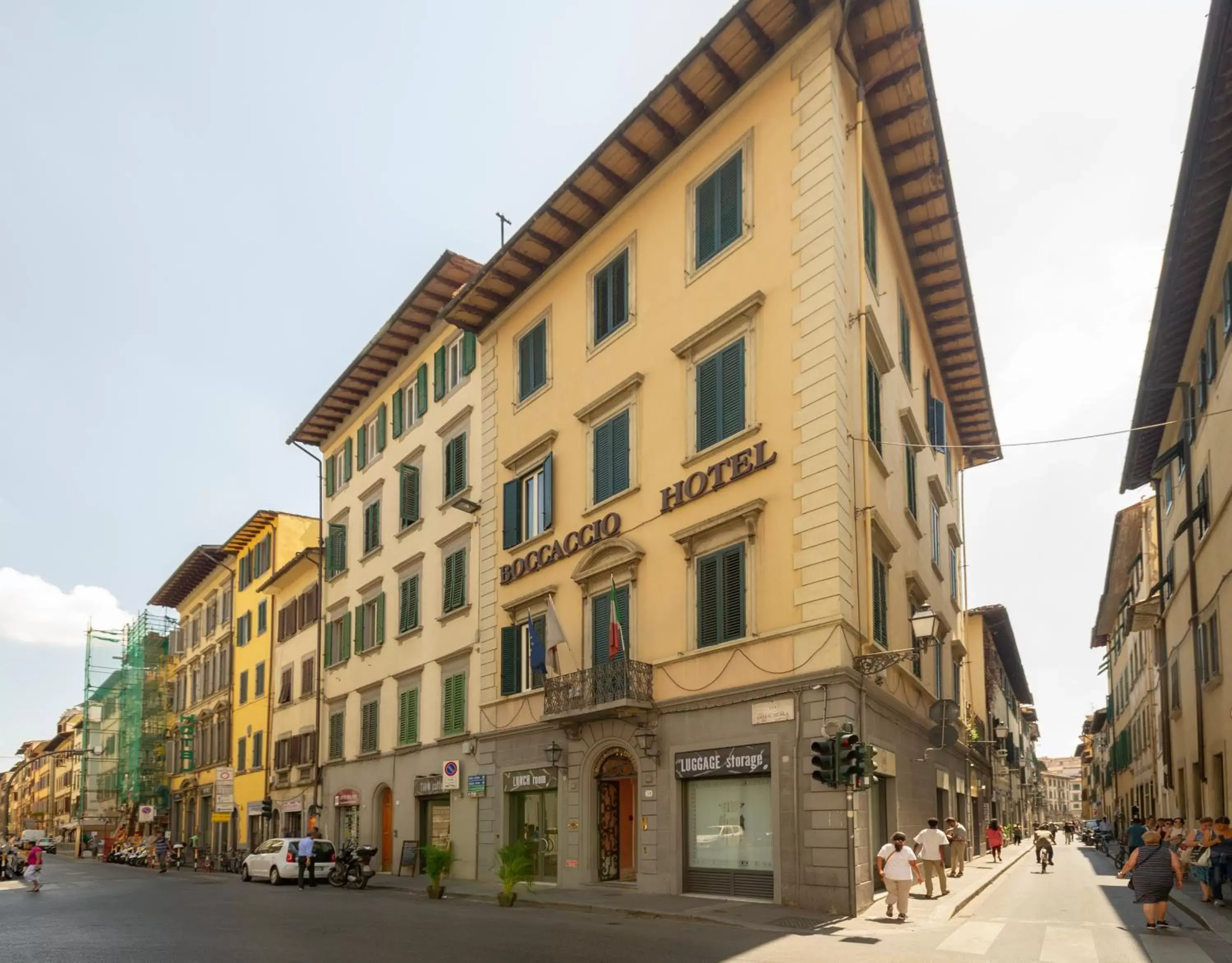 Property Building in Hotel Boccaccio