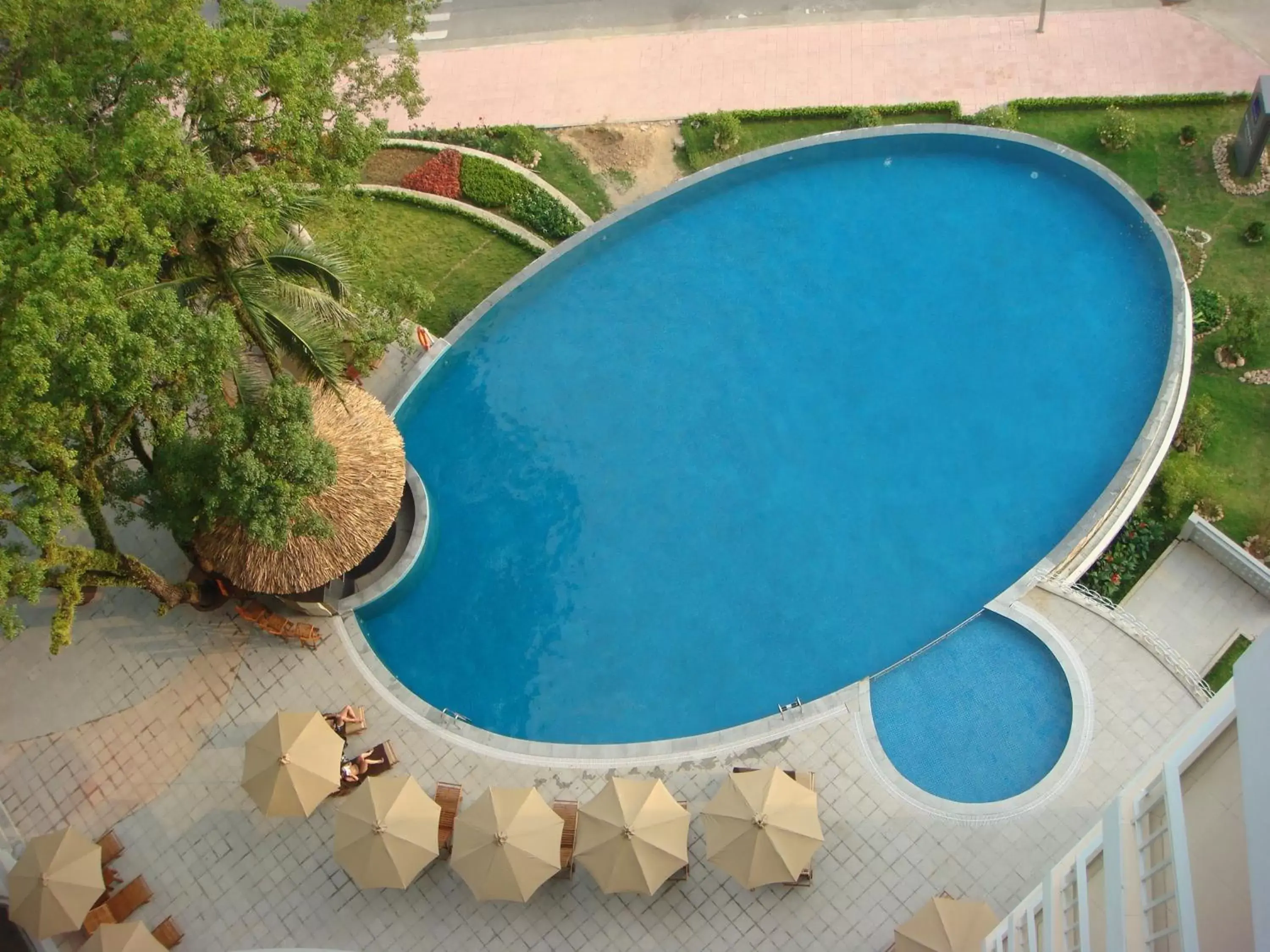 Swimming pool, Pool View in Novotel Ha Long Bay Hotel