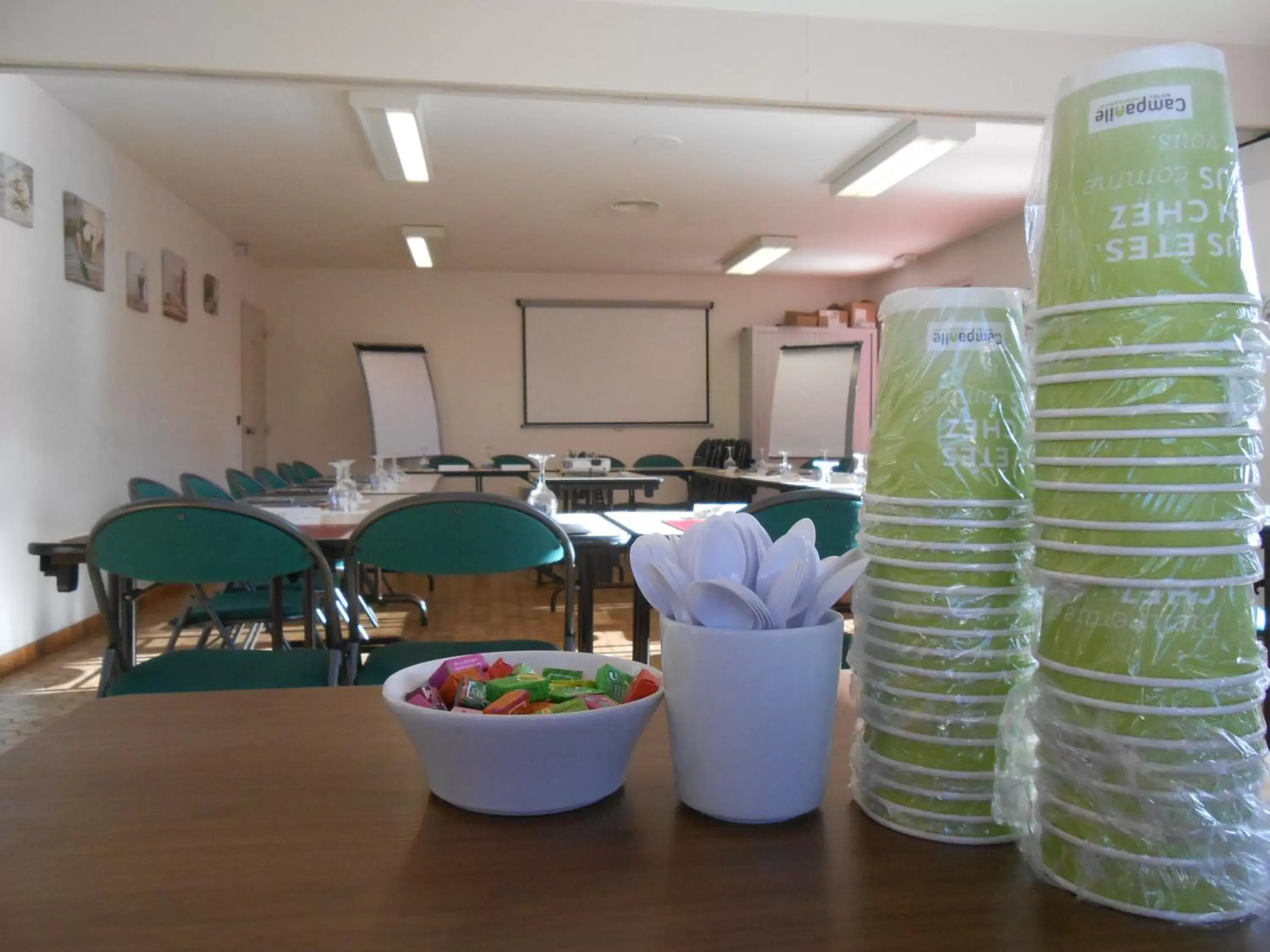 Business facilities in Hôtel Restaurant Campanile Aurillac