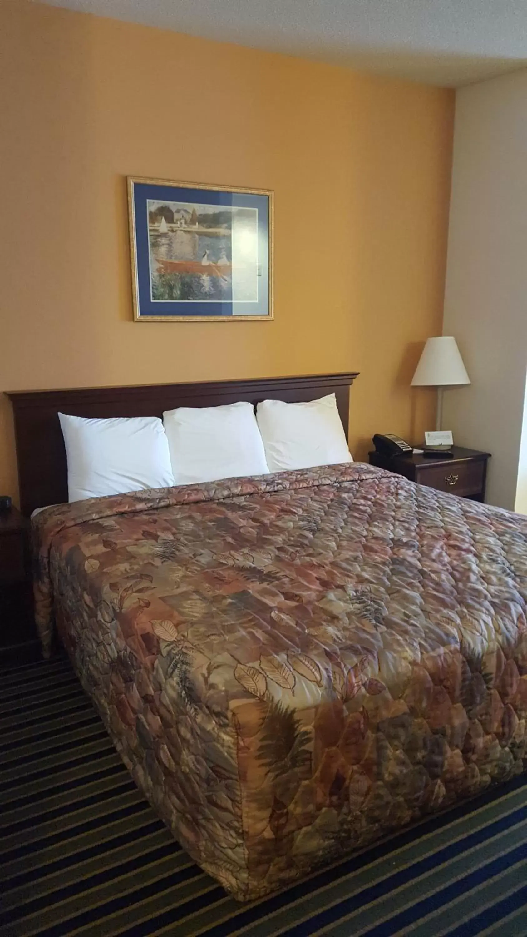 Bedroom, Bed in The Rutledge Inn Bedroom, Bed in The Rutledge Inn