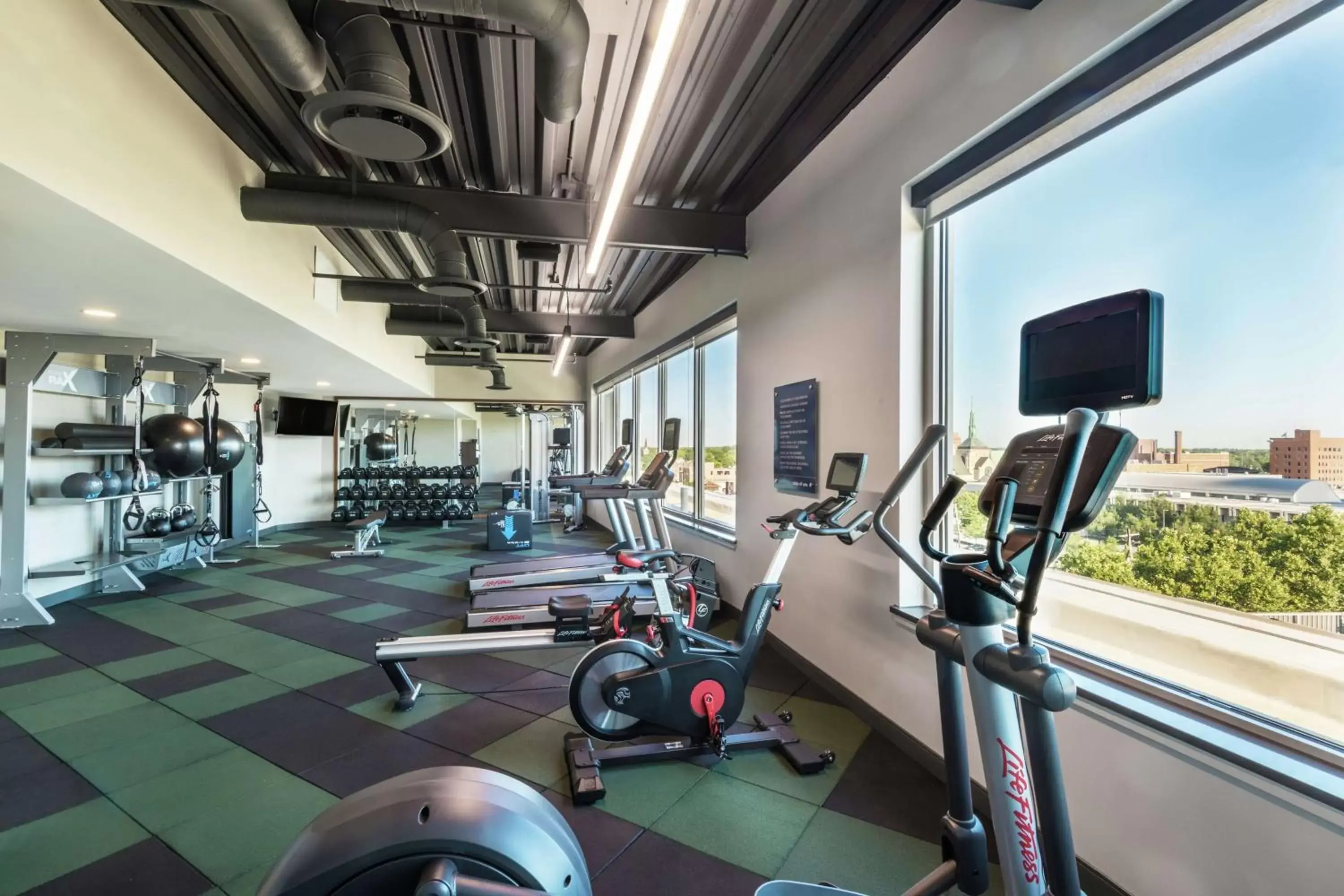 Fitness centre/facilities, Fitness Center/Facilities in Hampton Inn & Suites Fort Wayne Downtown