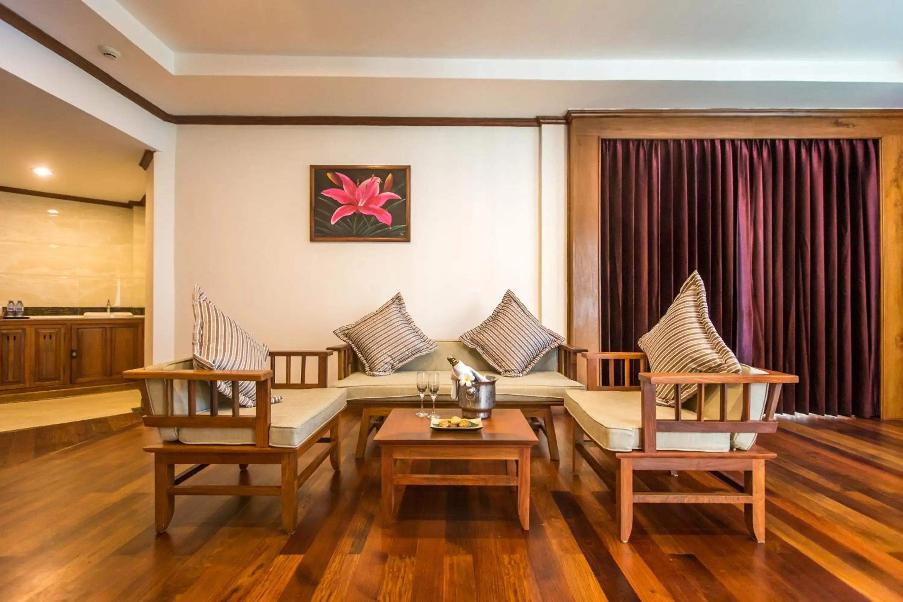 Living room, Seating Area in Empress Residence Resort and Spa