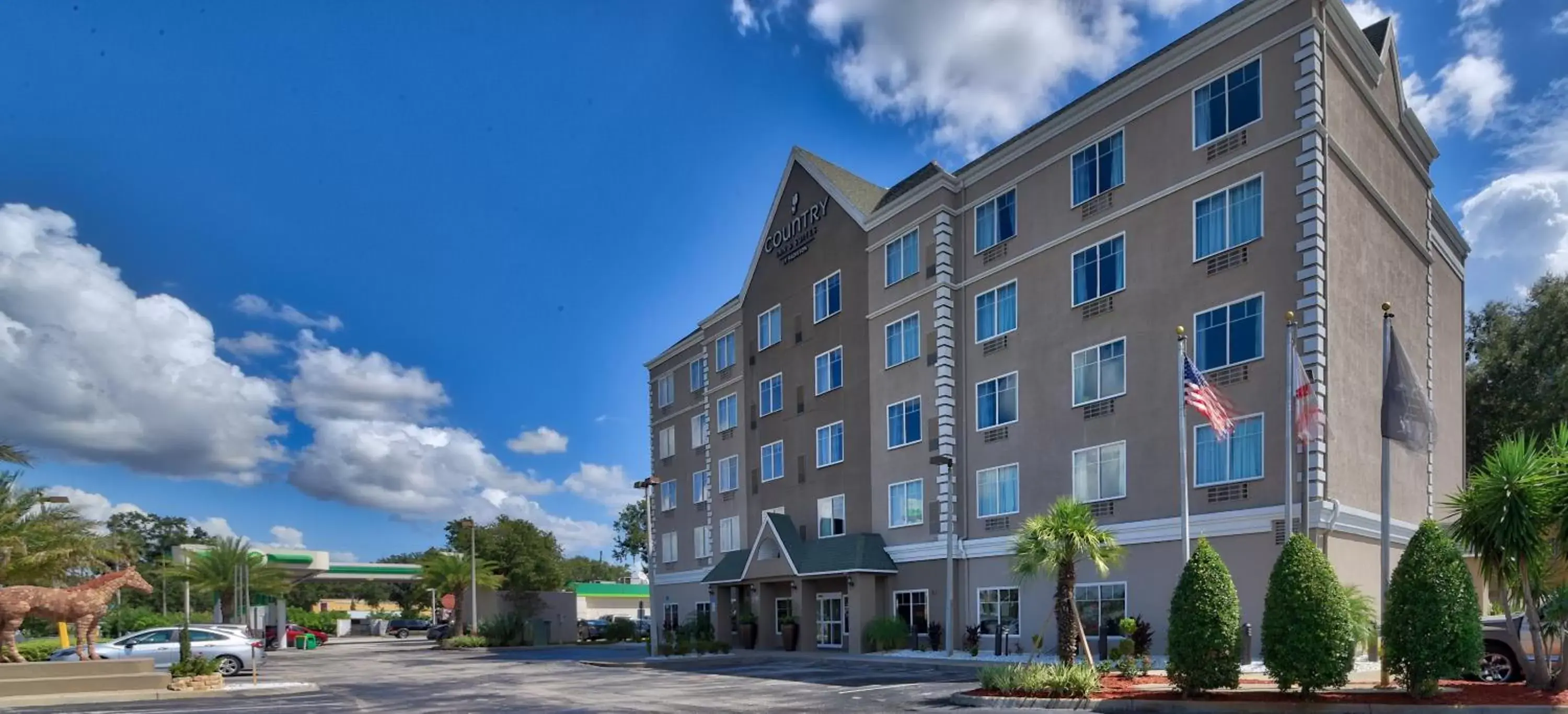 Property Building in Country Inn & Suites by Radisson, Ocala, FL