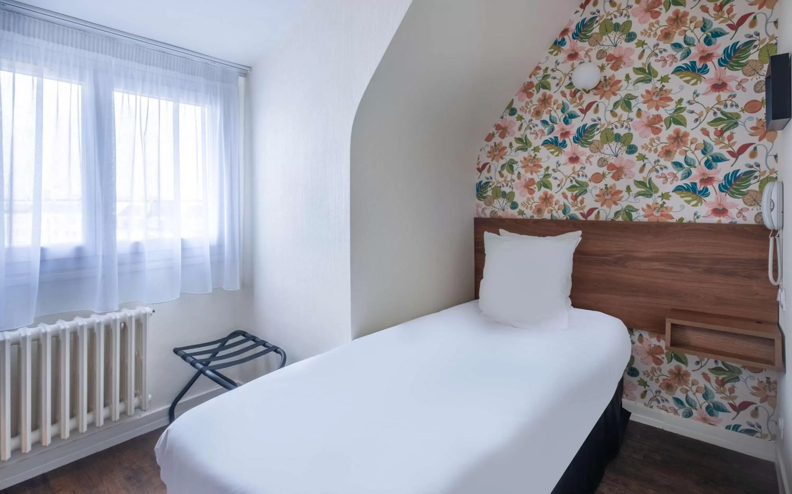 Bedroom, Bed in Sure Hotel By Best Western Lorient Centre