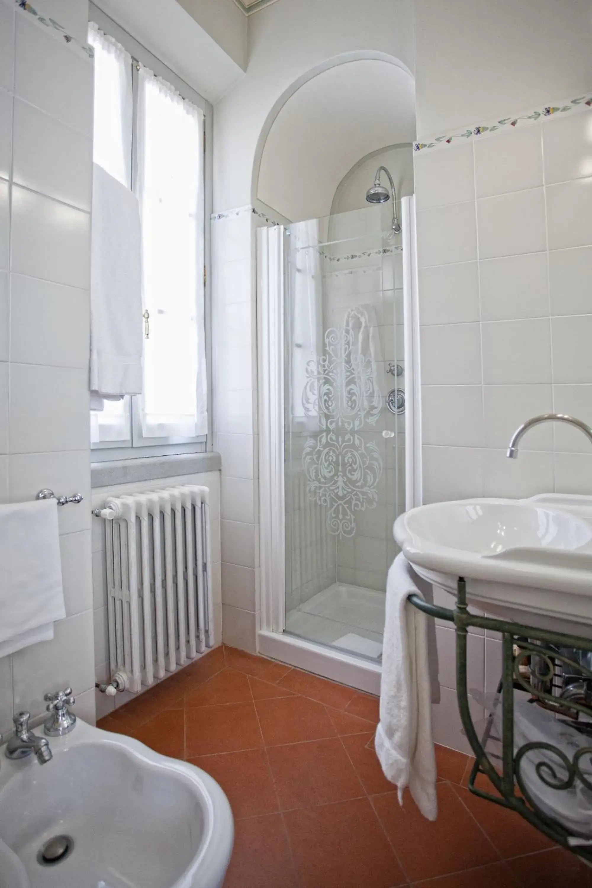 Bathroom in Hotel Villa Marsili