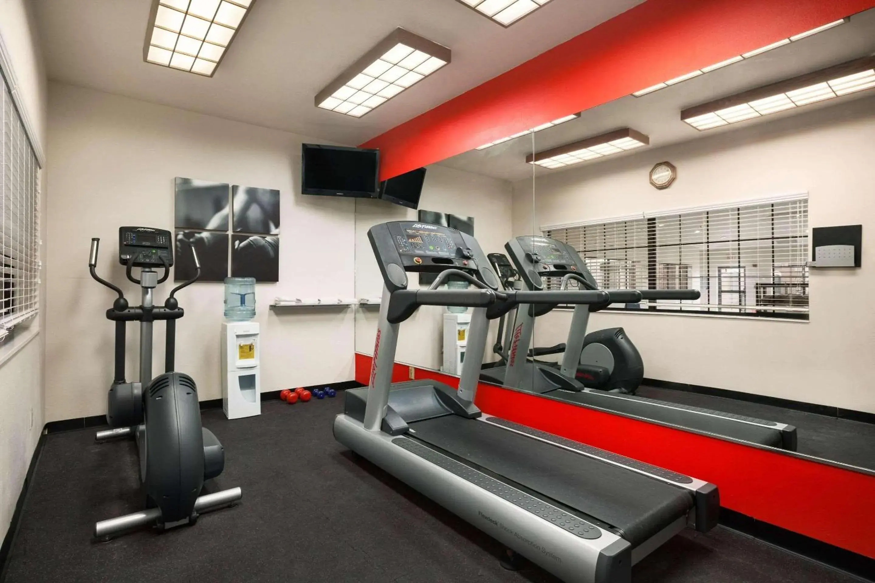 Fitness centre/facilities, Fitness Center/Facilities in Country Inn & Suites by Radisson, Lubbock, TX