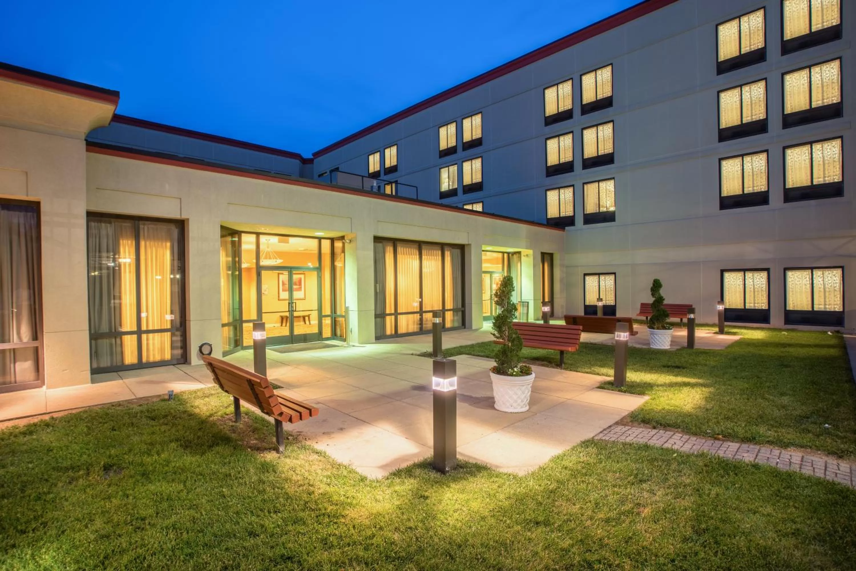 Property building in Crowne Plaza Dulles Airport by IHG