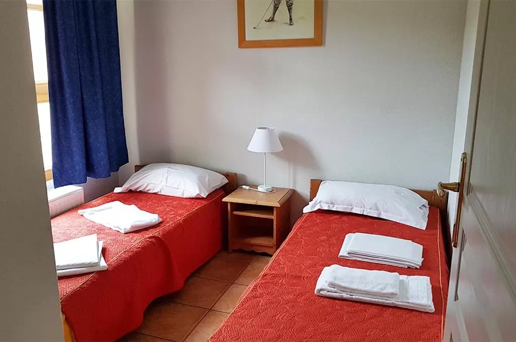Two-Bedroom Apartment (6 Adults) in Goélia Le Domaine du Golf