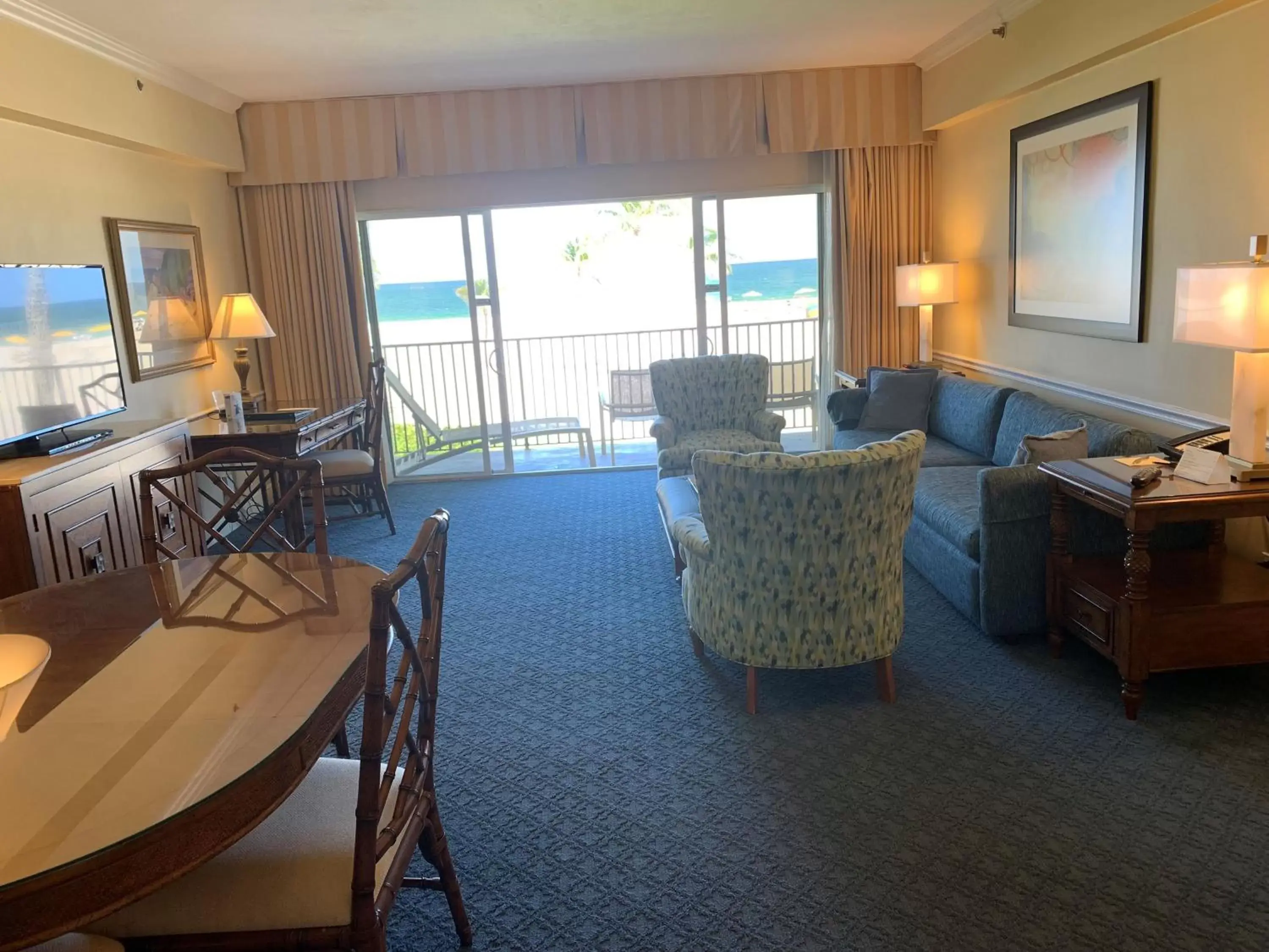 Seating Area in The Lago Mar Beach Resort and Club