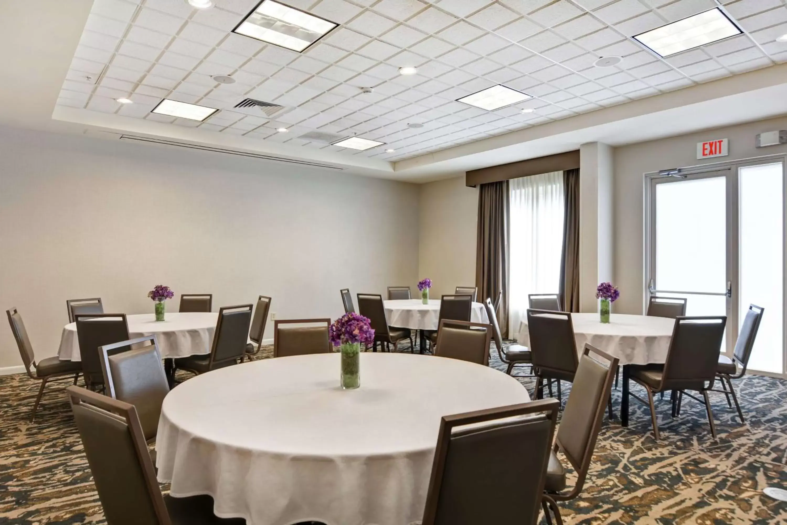 Dining area, Restaurant/Places to Eat in Hilton Garden Inn Mobile East Bay / Daphne