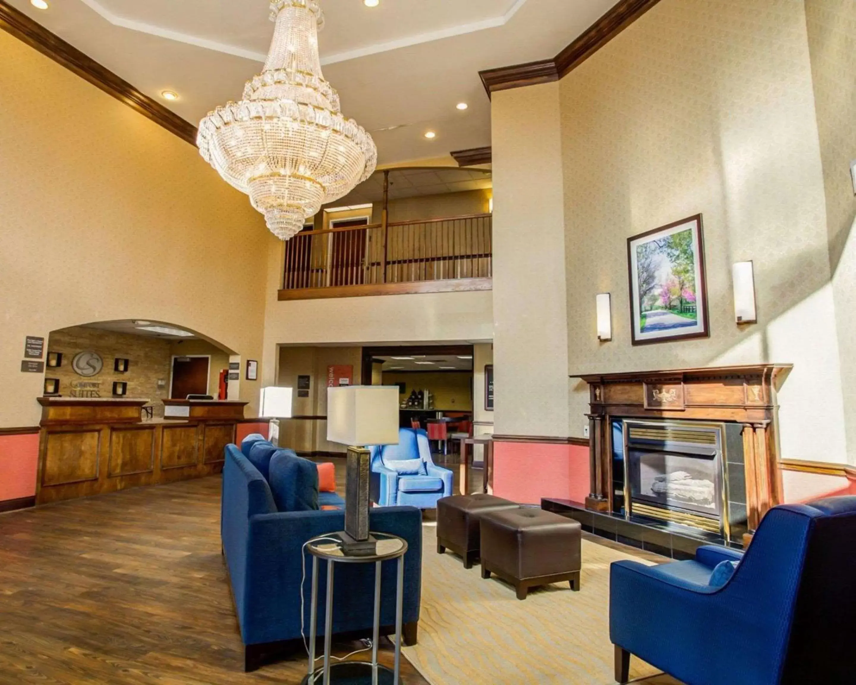 Lobby or reception, Lounge/Bar in Comfort Suites Georgetown