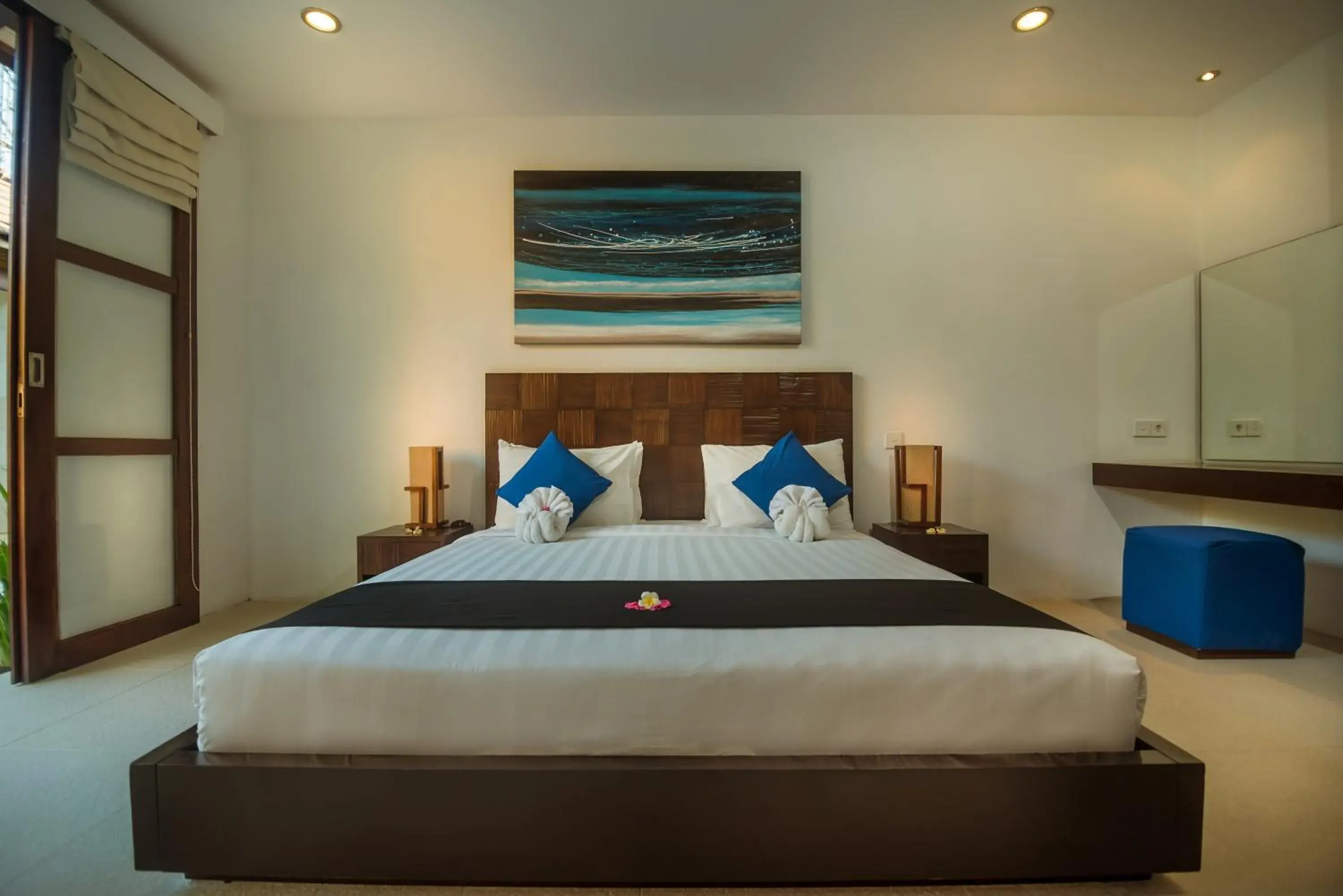 Photo of the whole room, Bed in Arama Riverside Villas