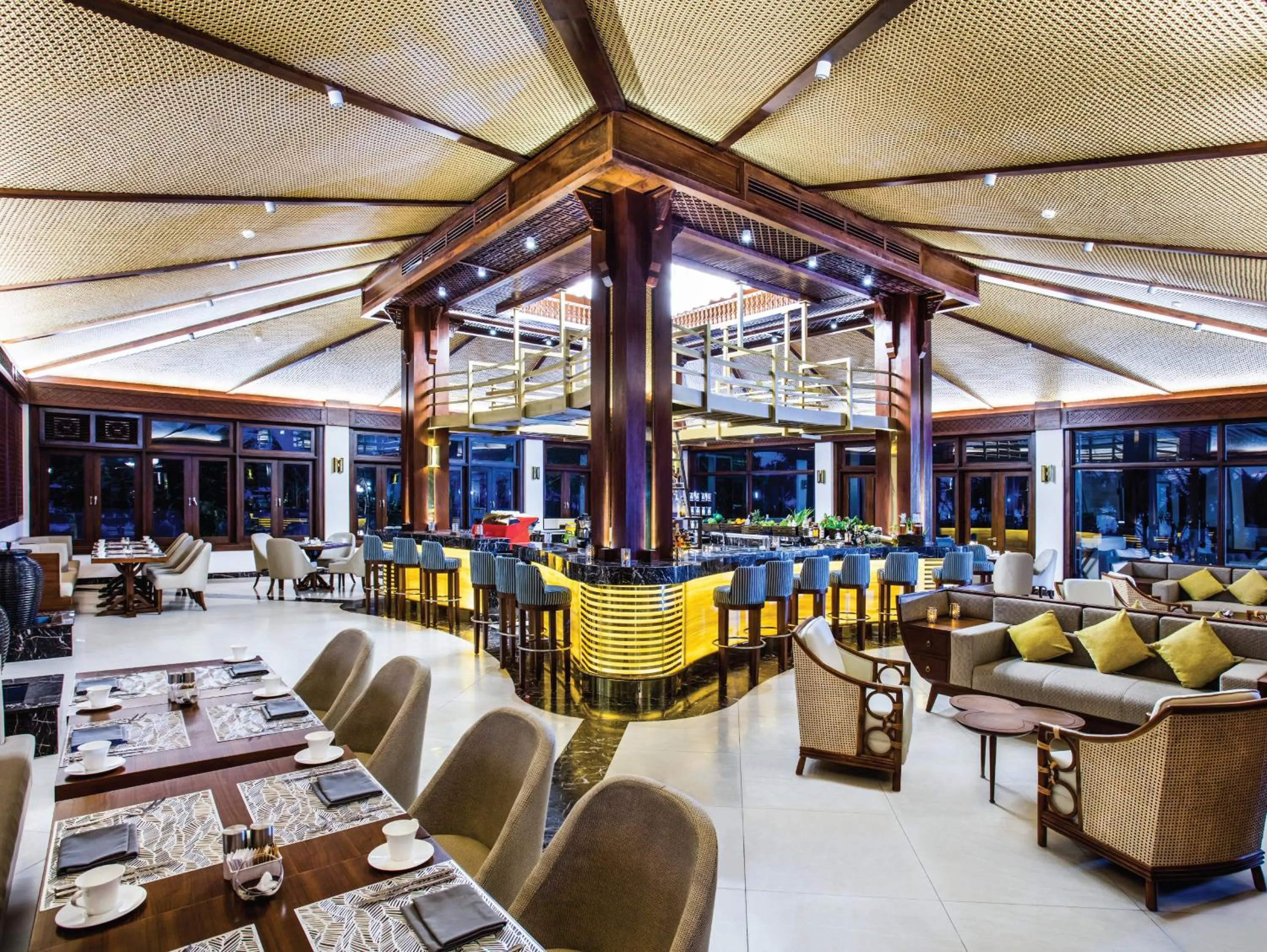 Restaurant/places to eat in Duyen Ha Resort Cam Ranh