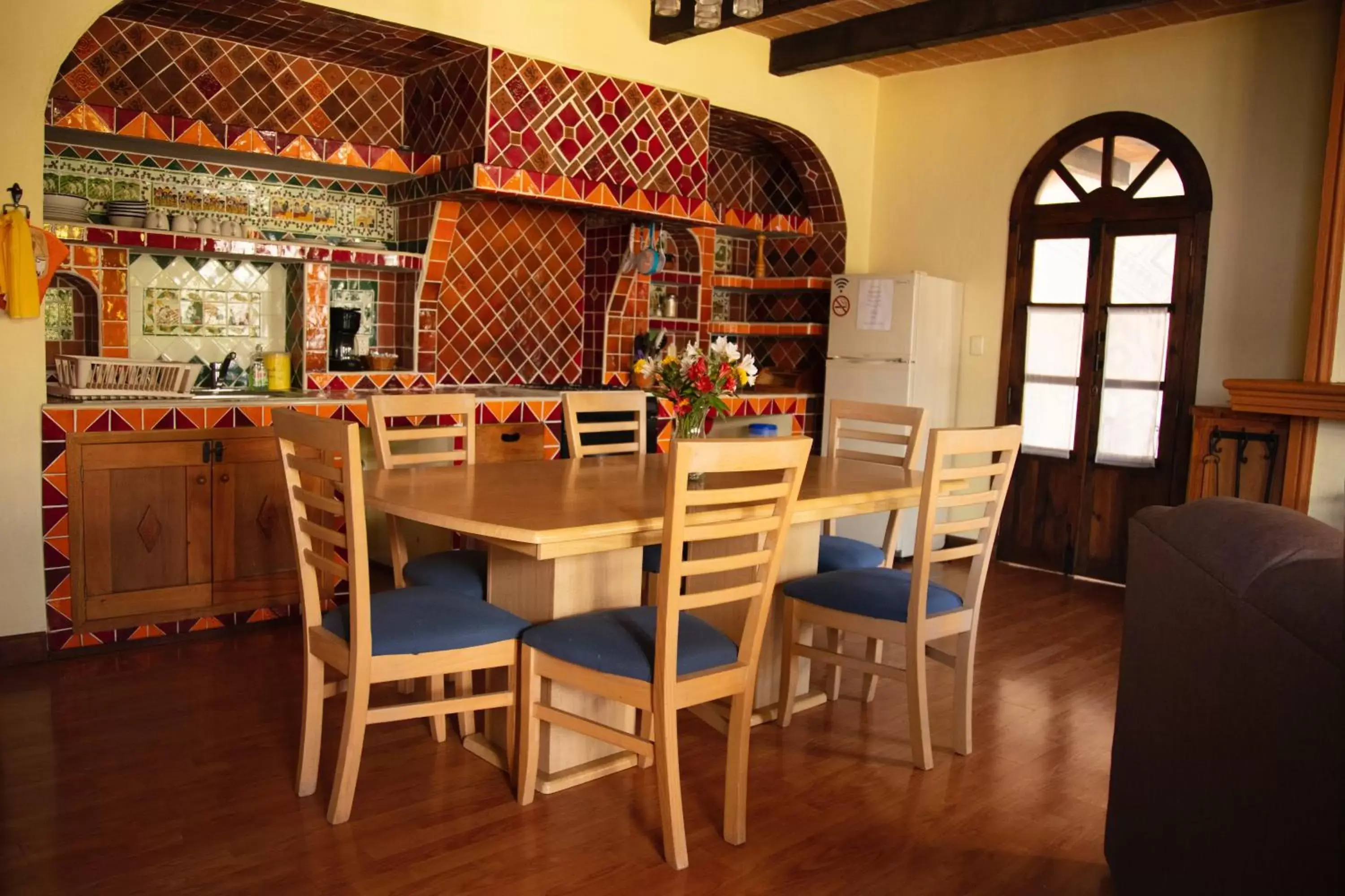 Dining Area in Kukurutz Residencia