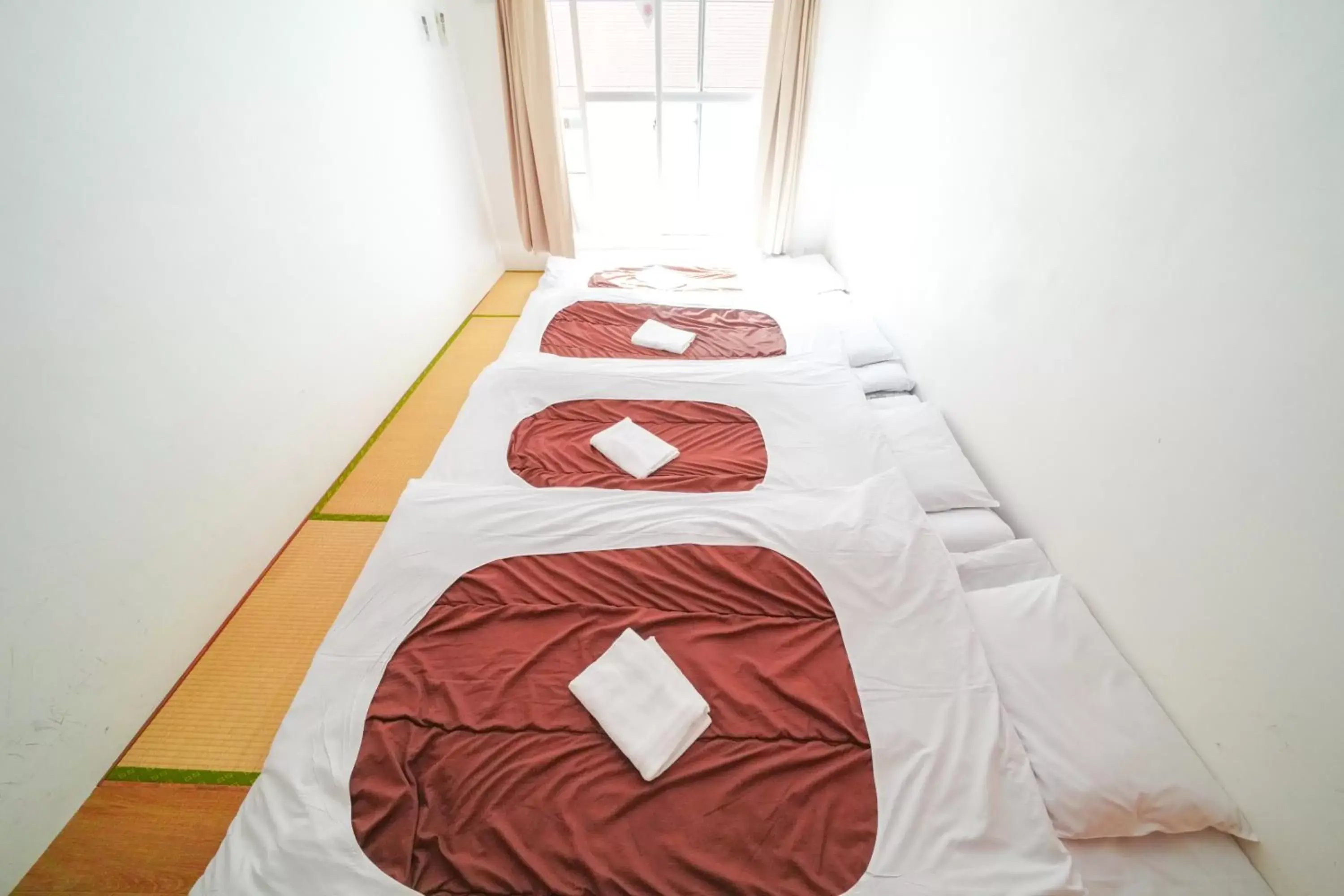 【Japanese-Style Room with Shared Bathroom】 for 4 person in Sakura Hotel Nippori