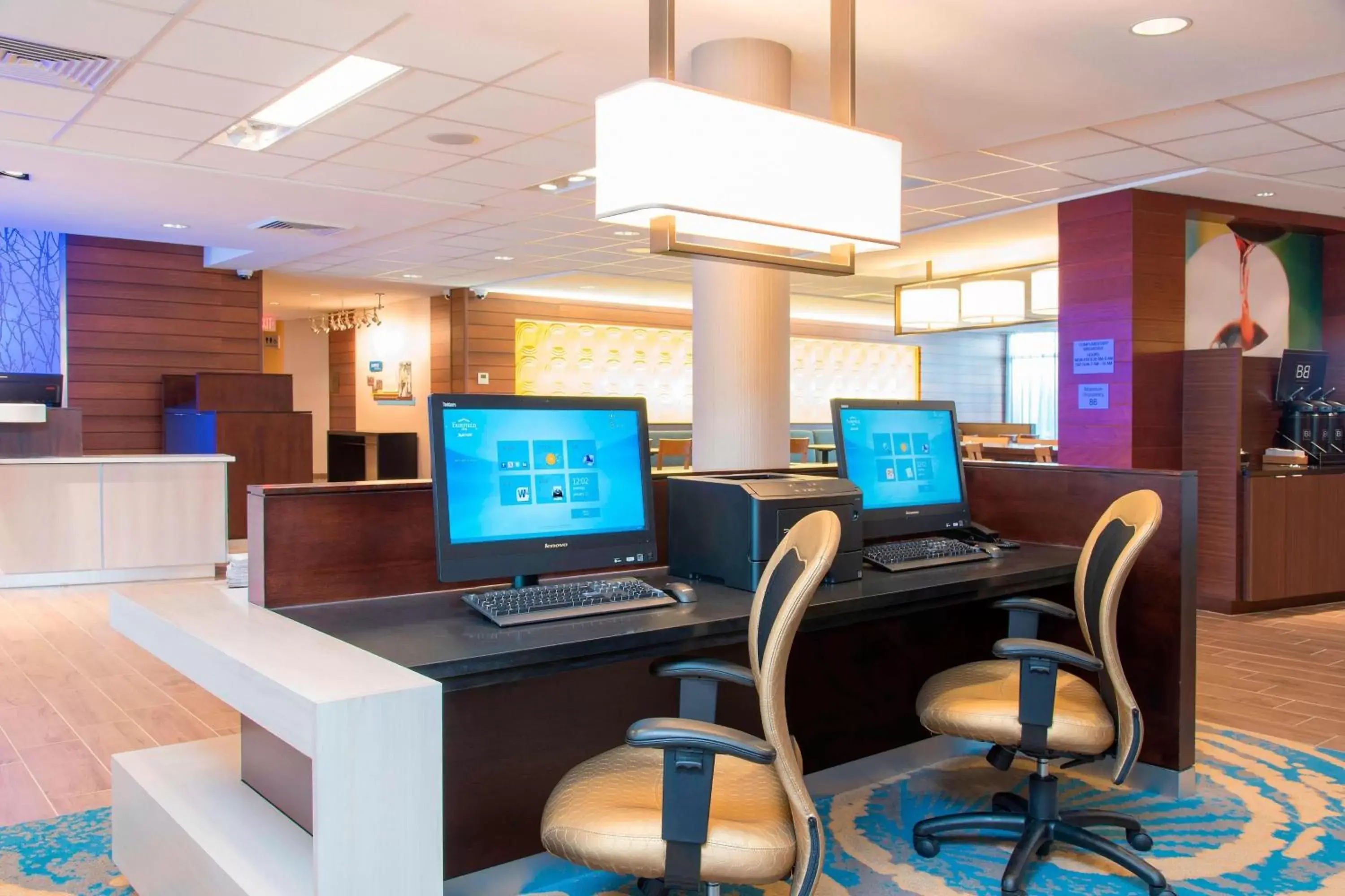 Business facilities in Fairfield Inn & Suites by Marriott Tampa Westshore/Airport