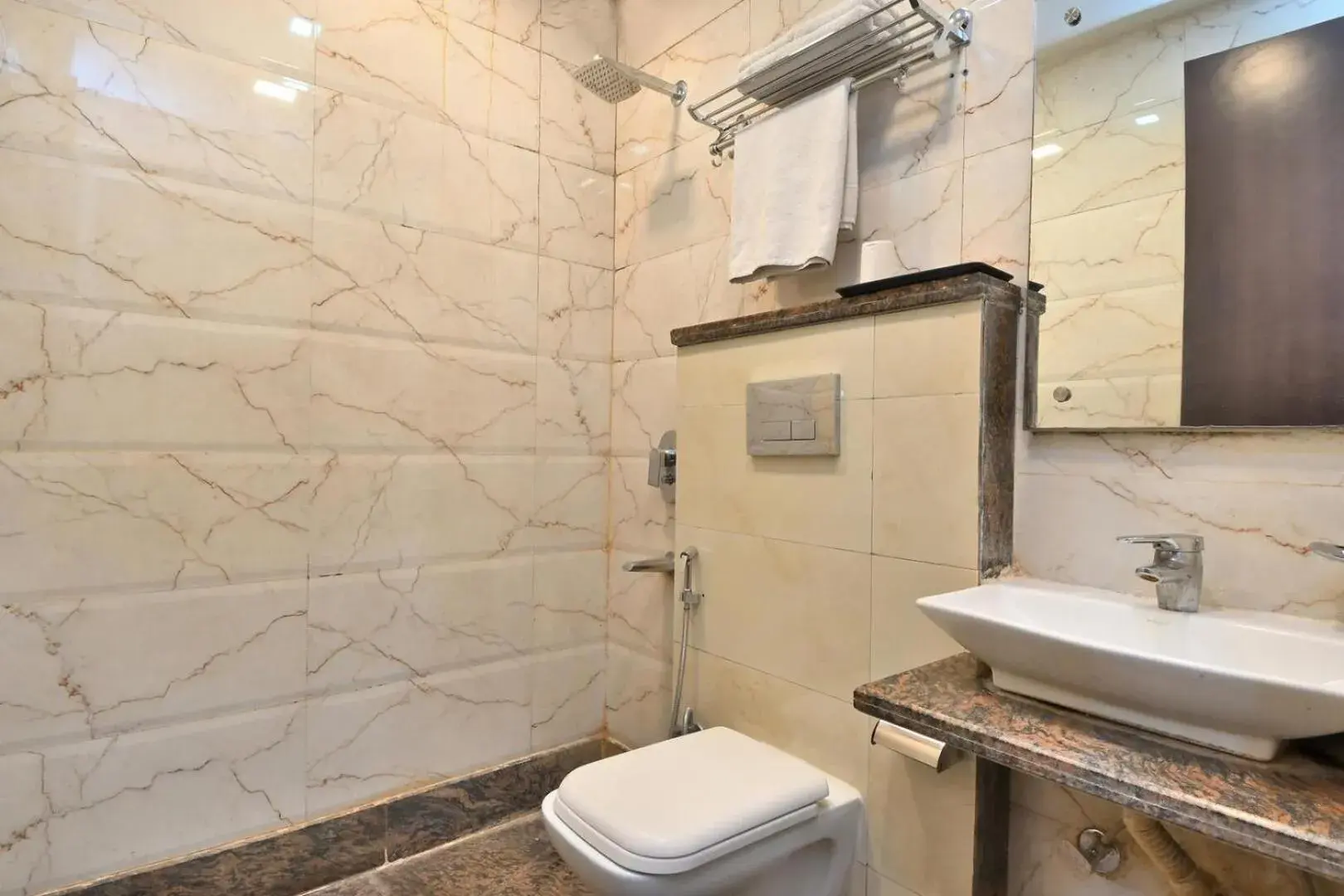 Shower, Bathroom in Hotel Ambience