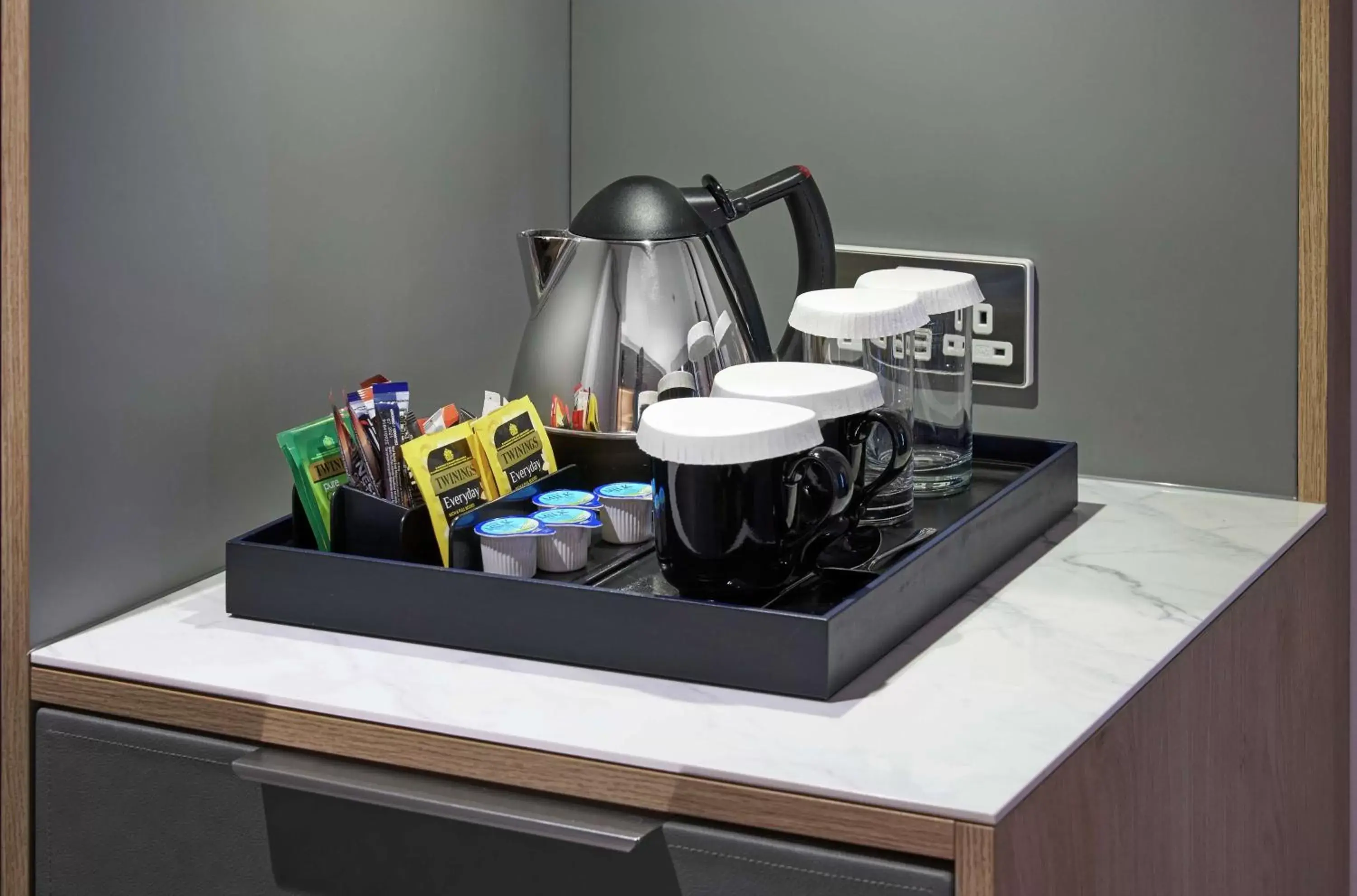 Kitchen or kitchenette, Coffee/Tea Facilities in Hilton Cobham