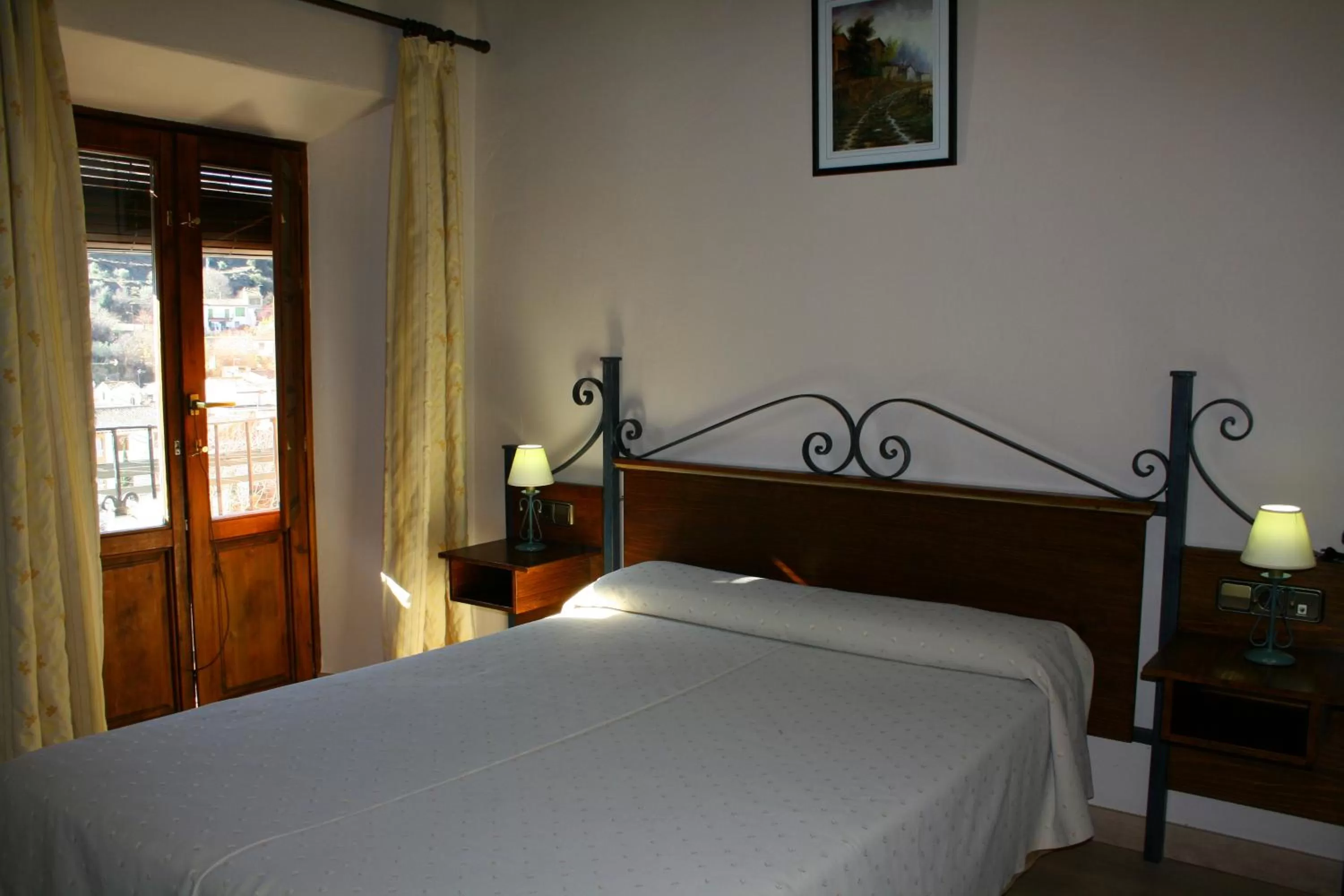 Photo of the whole room, Bed in Hotel Rural Huerta del Laurel