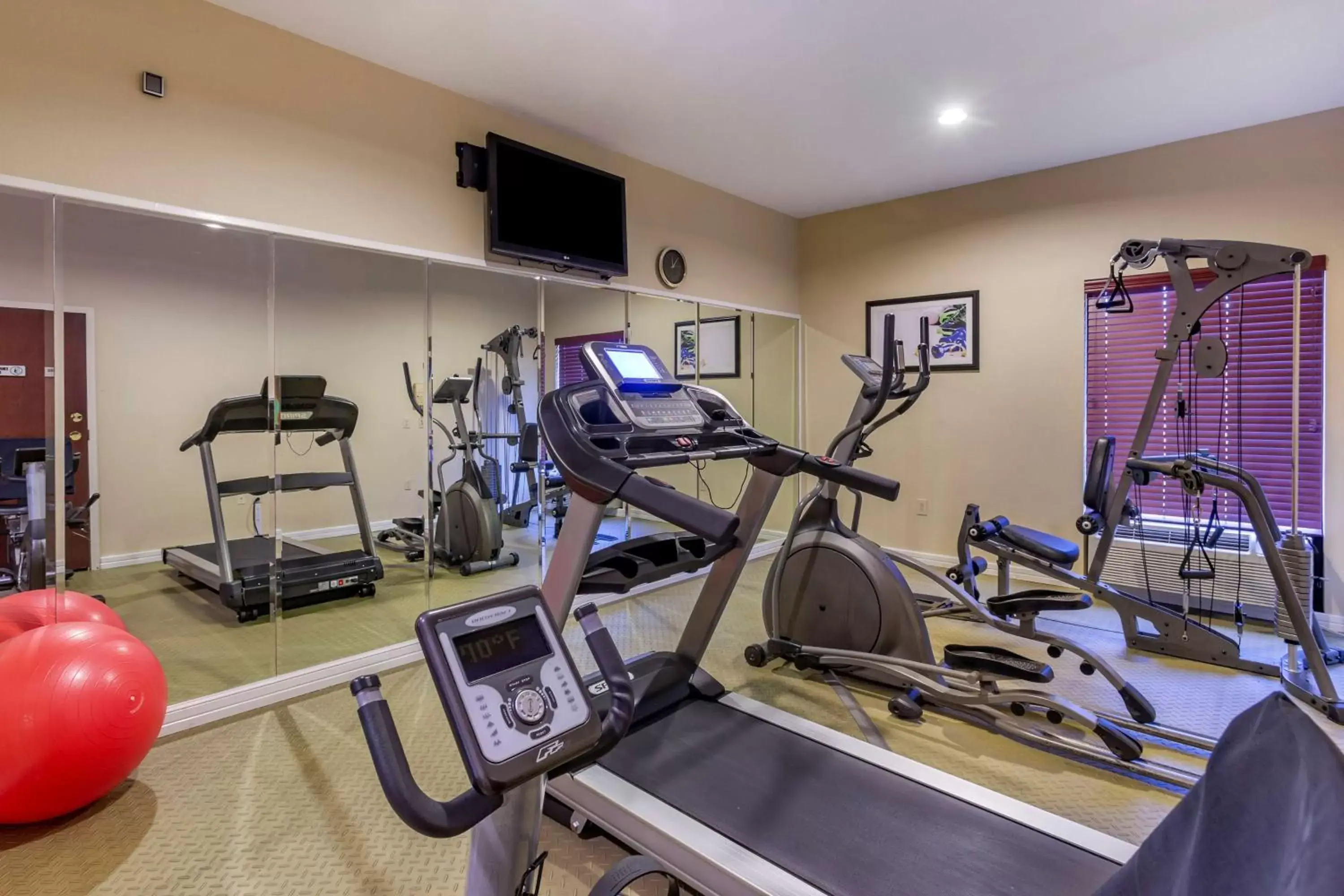 Spa and wellness centre/facilities, Fitness Center/Facilities in Best Western Plus Springfield Airport Inn