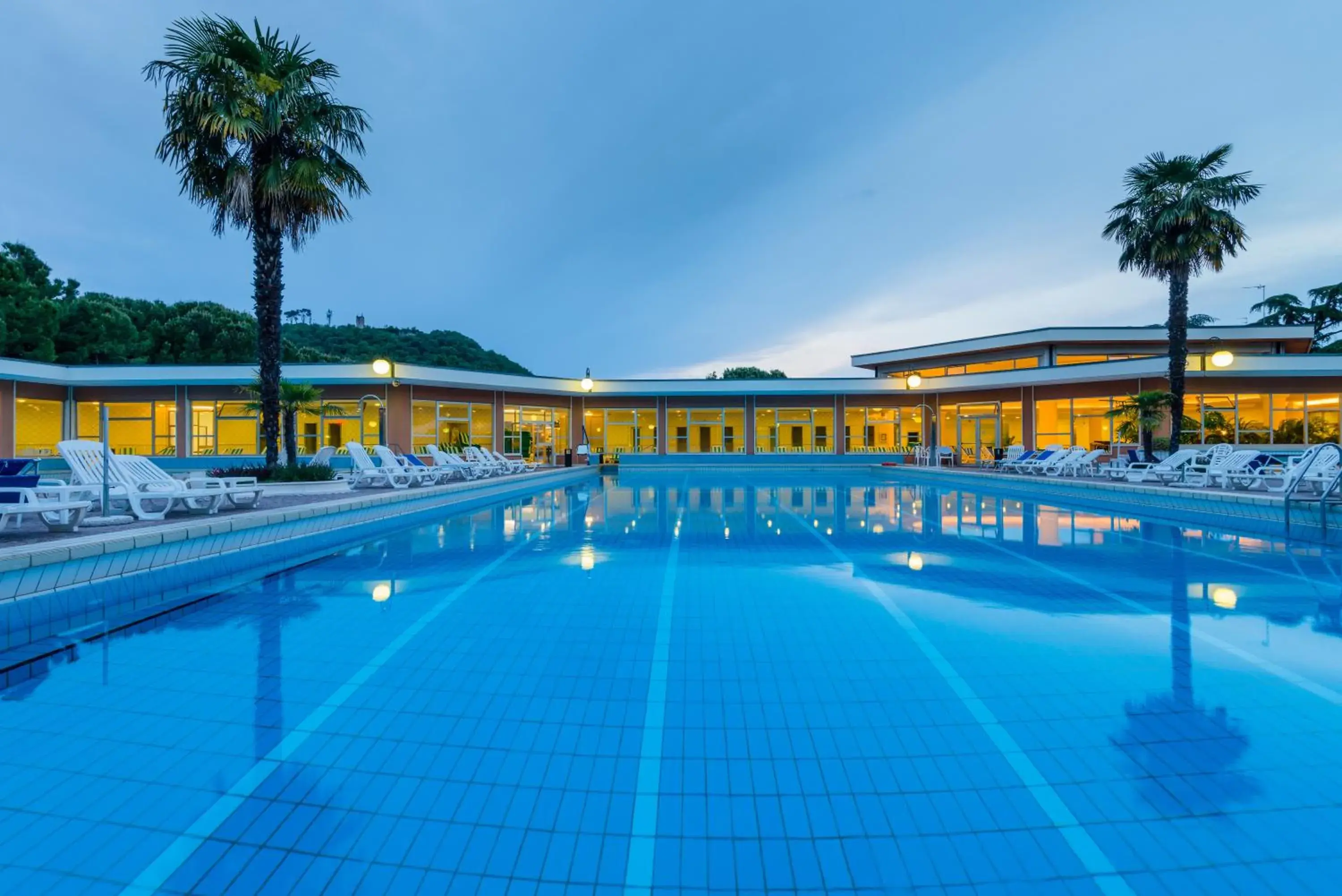 Spring, Swimming Pool in Apollo Terme Hotel