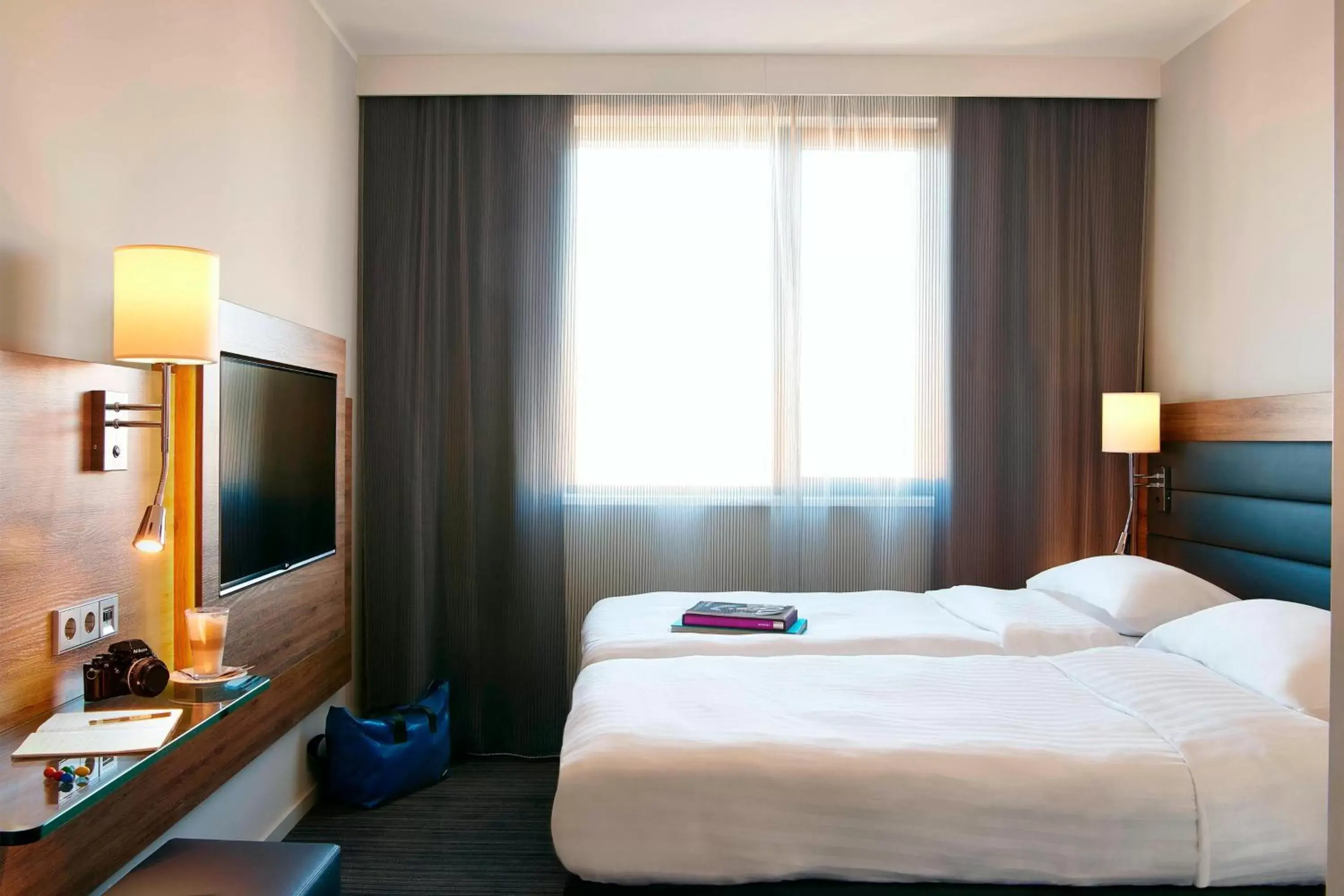 Photo of the whole room, Bed in Moxy London Heathrow Airport