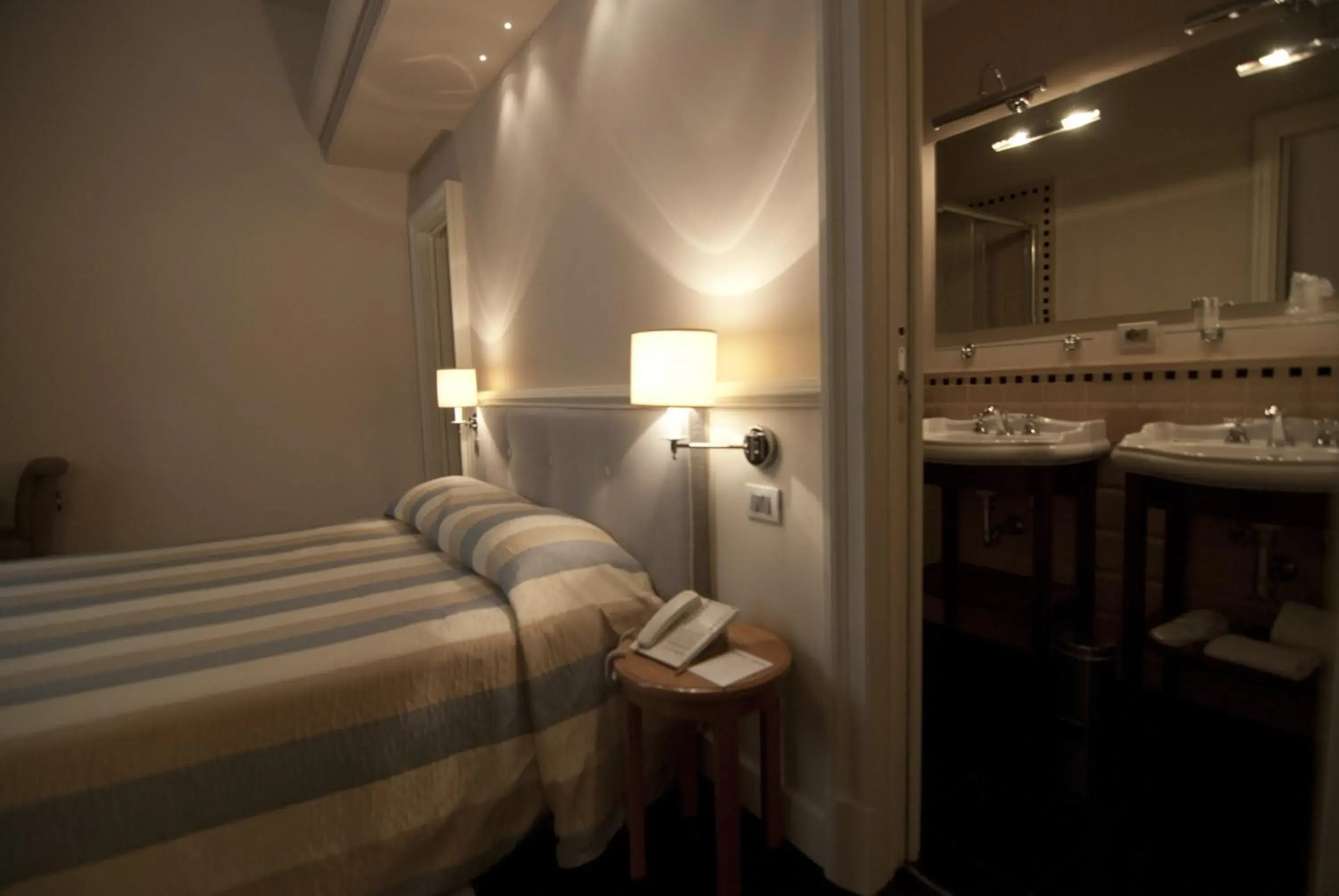 Bedroom, Bed in Hotel Patria