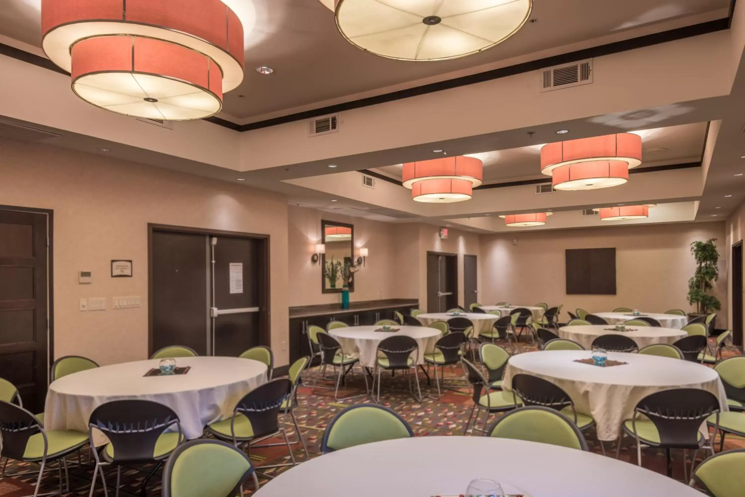 Meeting/conference room, Banquet Facilities in Staybridge Suites DFW Airport North, an IHG Hotel