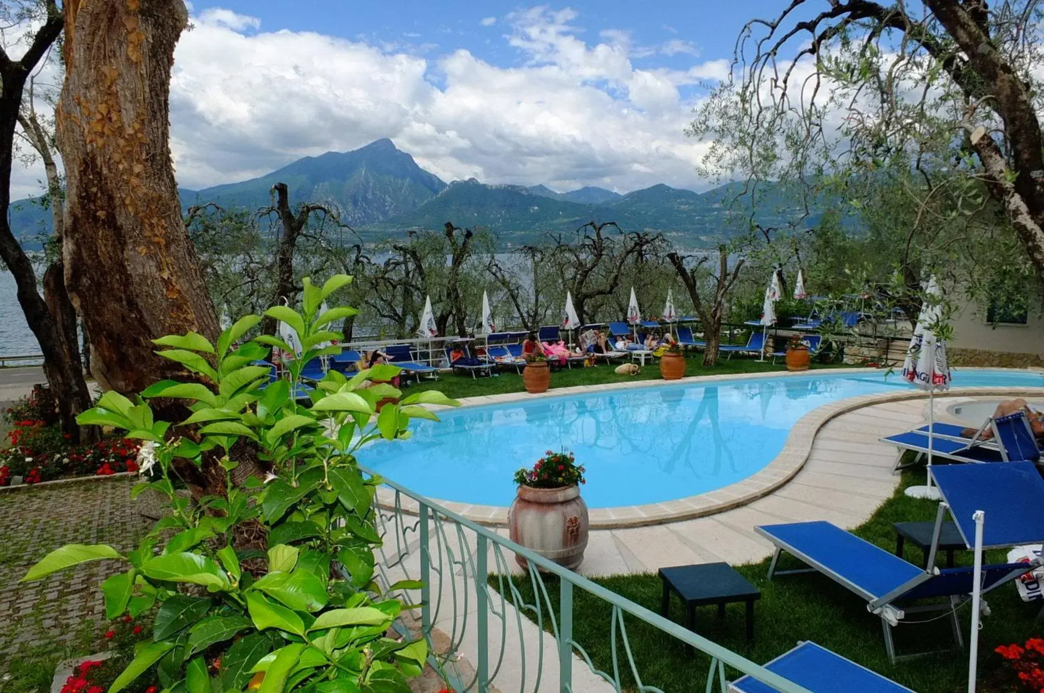 Swimming Pool in Hotel Internazionale