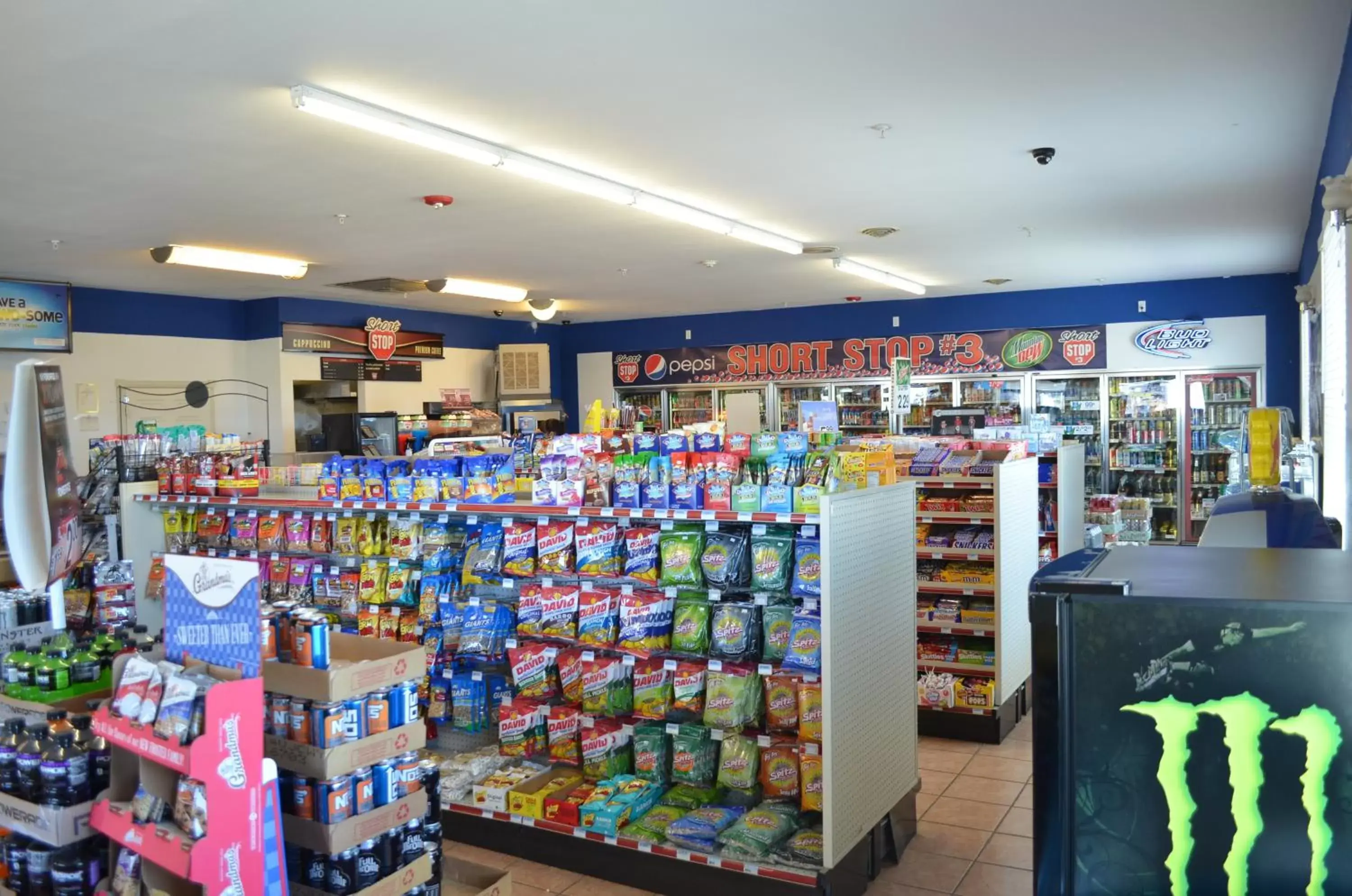 On-site shops, Supermarket/Shops in Knights Inn Quincy