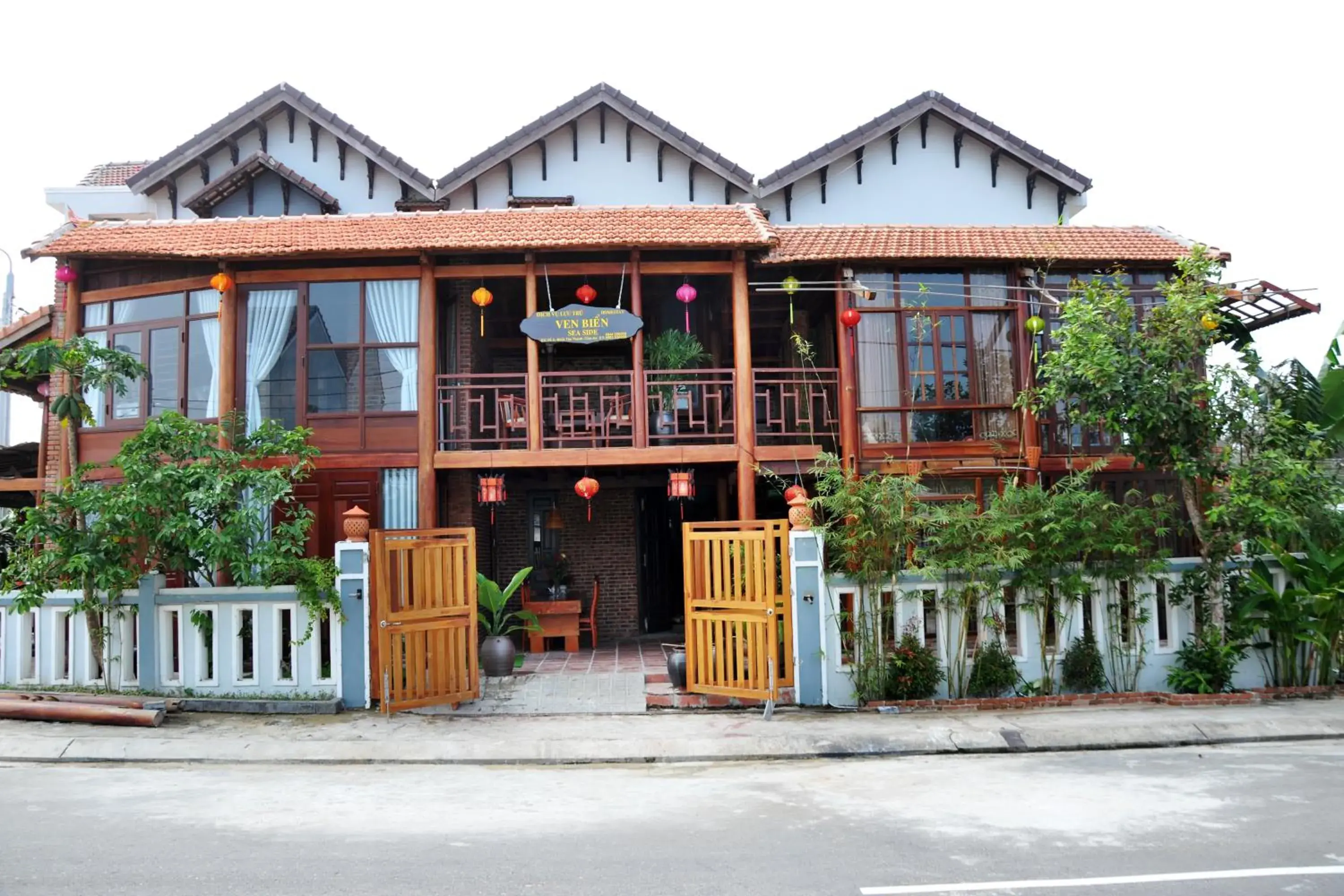 Facade/entrance, Property Building in Seaside An Bang Homestay