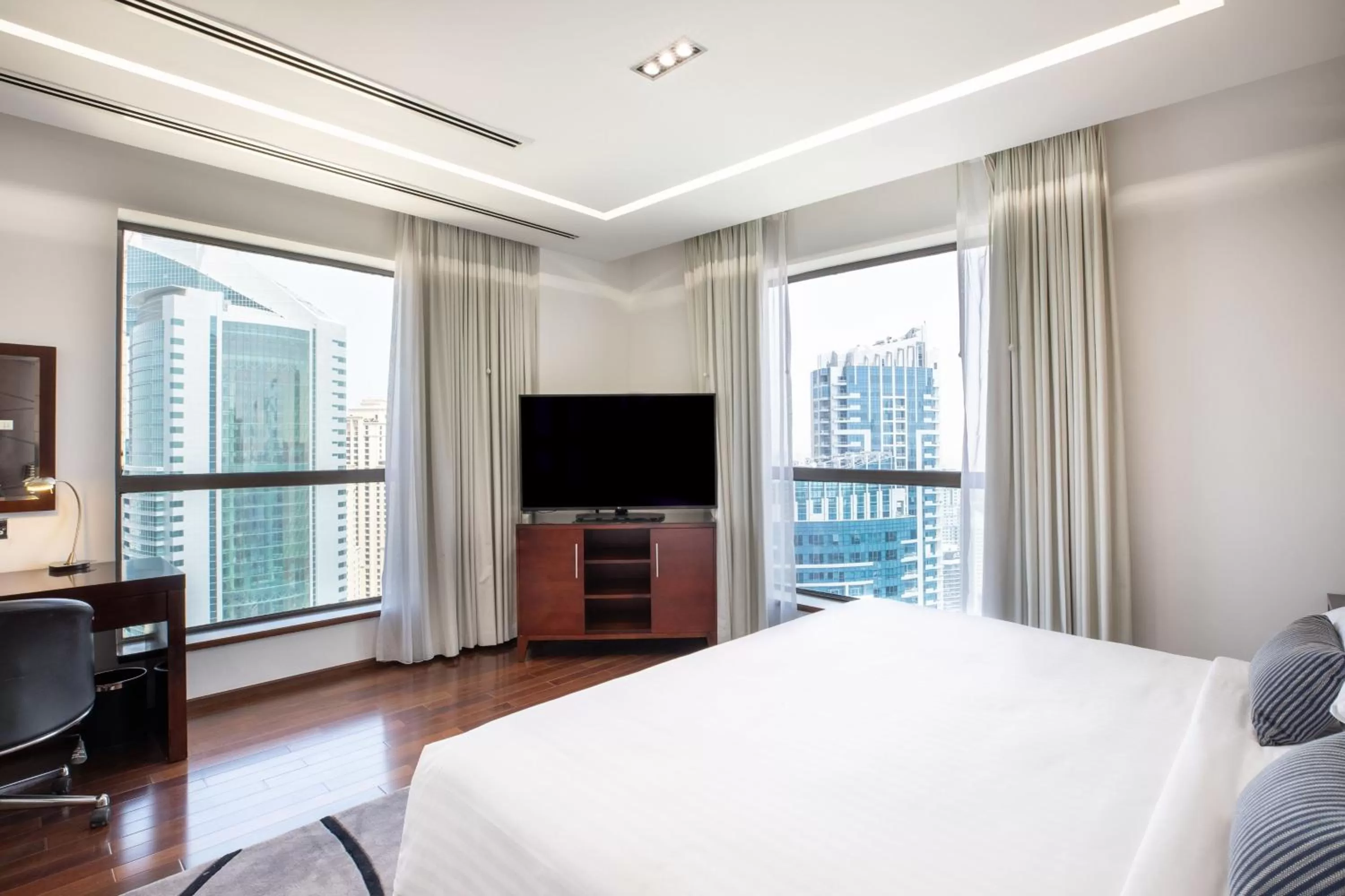 Bedroom, Bed in Delta Hotels by Marriott Jumeirah Beach, Dubai