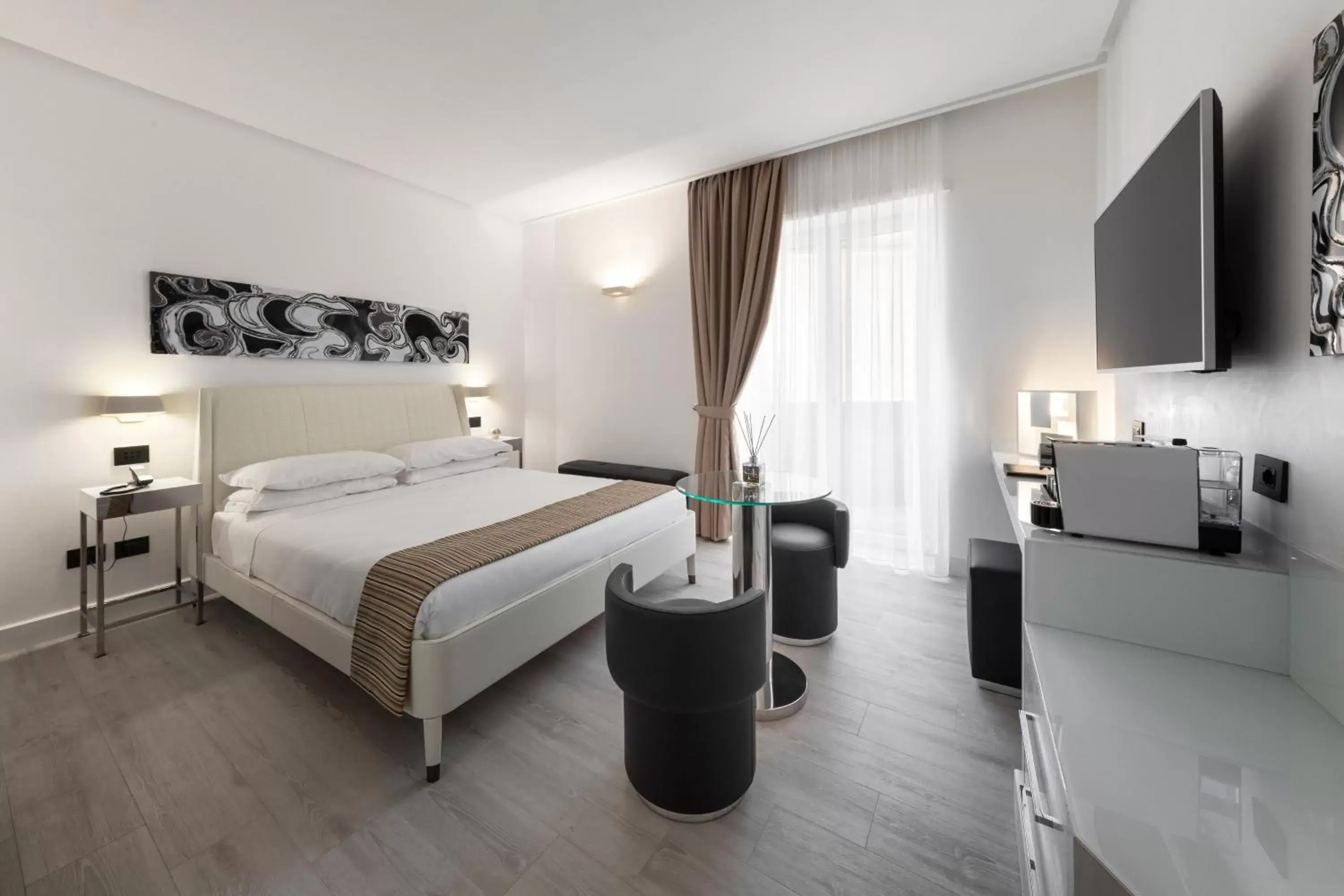 Deluxe Room in LHP Napoli Palace & SPA Deluxe Room in LHP Napoli Palace & SPA