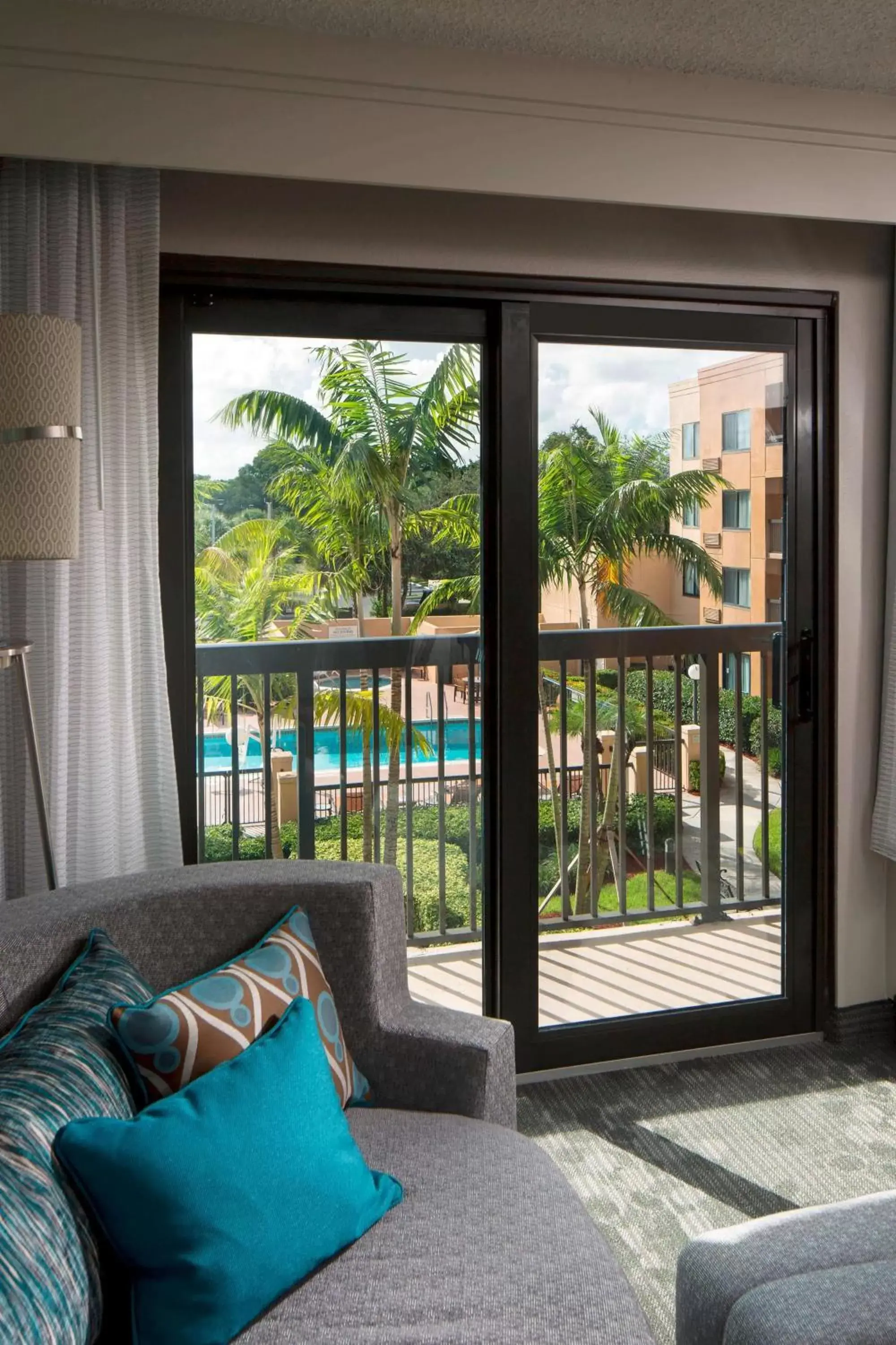 Preferred King Room with Pool View in Sonesta Select Boca Raton