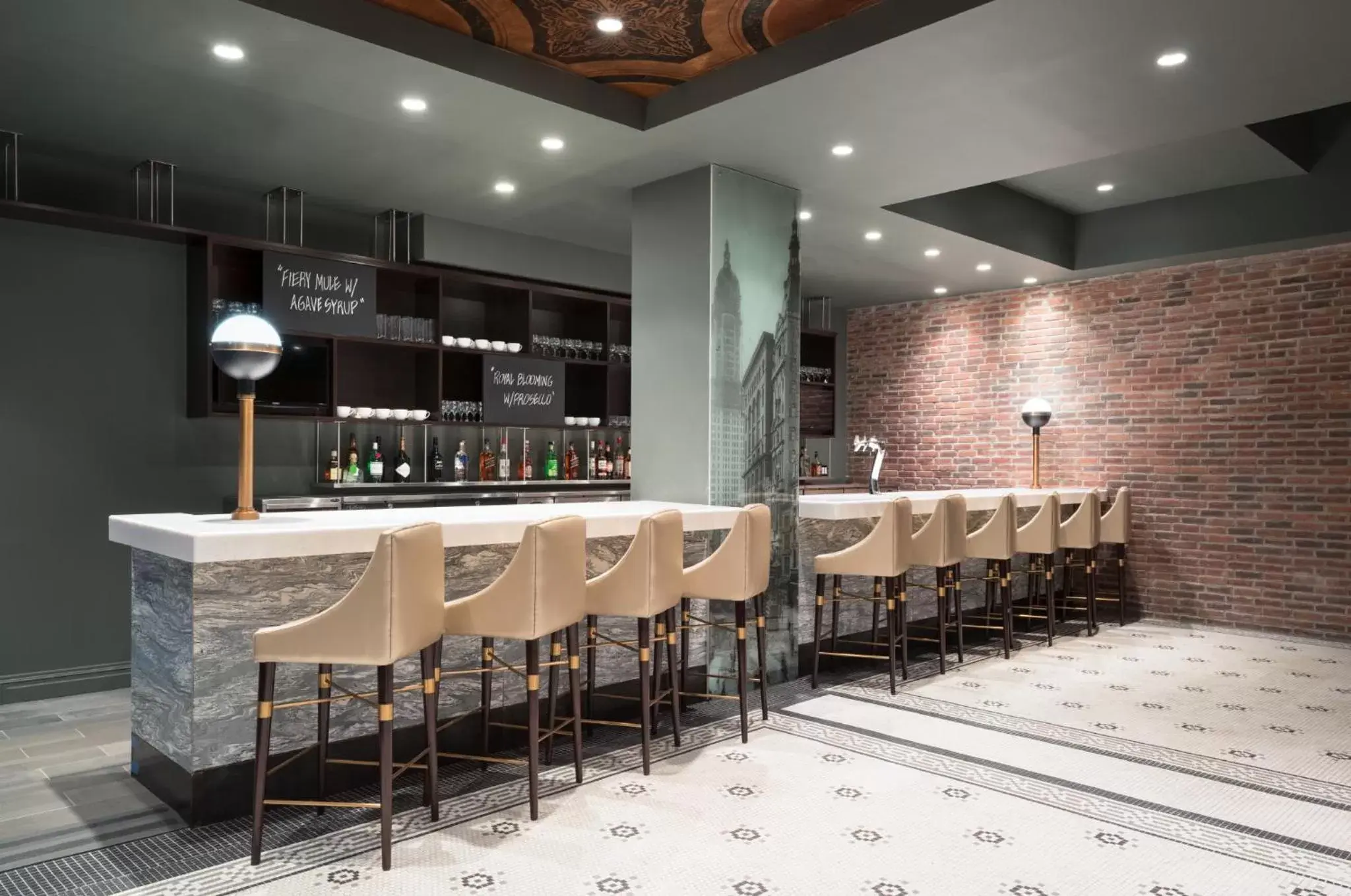 Restaurant/places to eat, Lounge/Bar in TRYP by Wyndham Newark Downtown